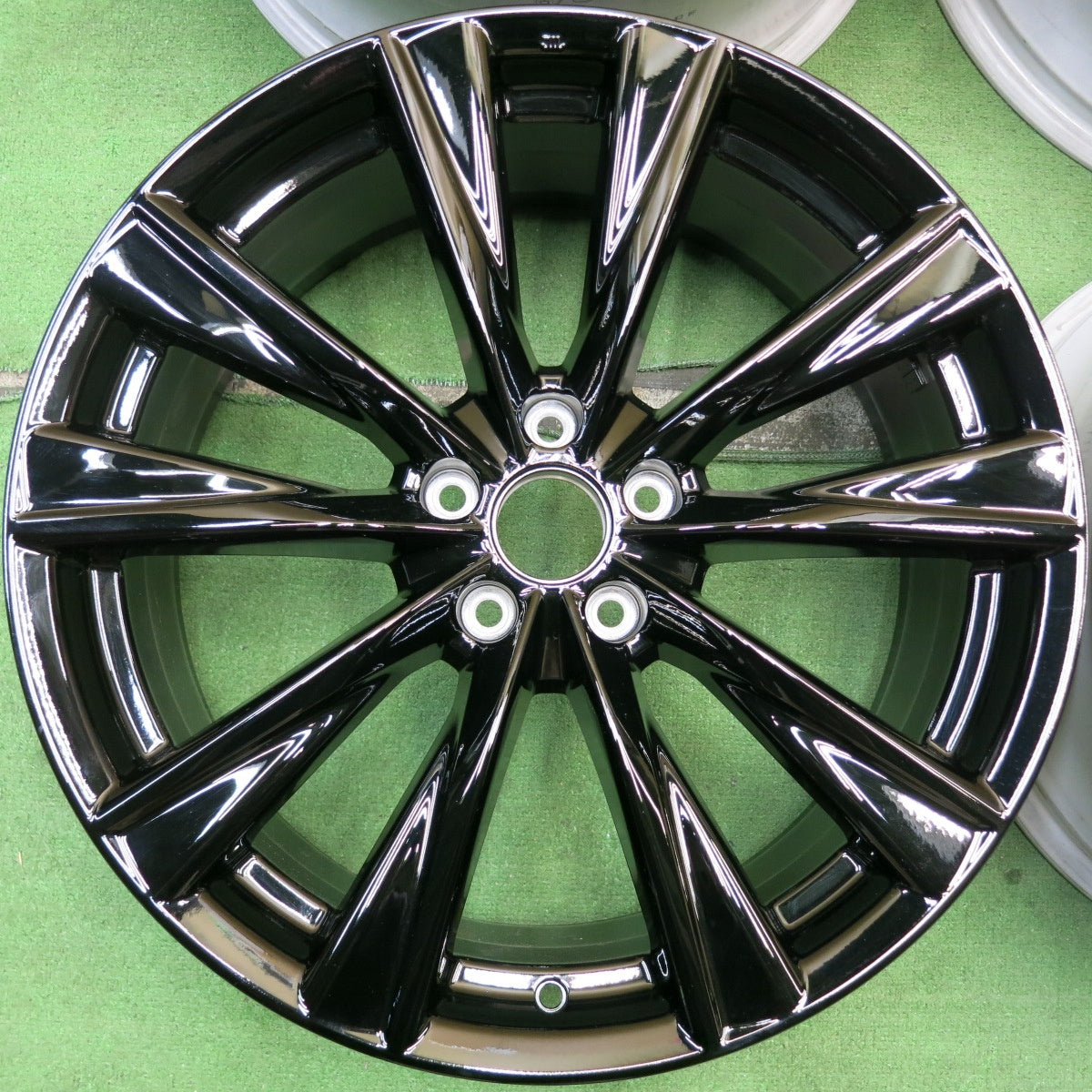 新車外し★レクサス NX Fスポーツ 純正 ホイール 20インチ 20×7.5J PCD114.3/5H★5062004HAホ