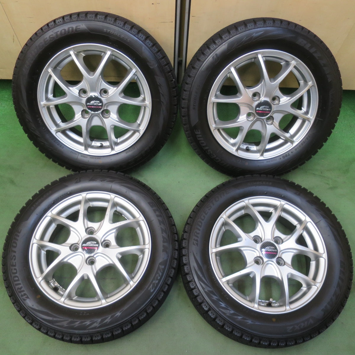 バリ溝！25年！ほぼ10分◎スタッドレス 165/65R14 ブリヂストン ブリザック VRX2 SCHNEIDER シュナイダー 14インチ ハスラー ソリオ 等 PCD100/4H◎6071503イス