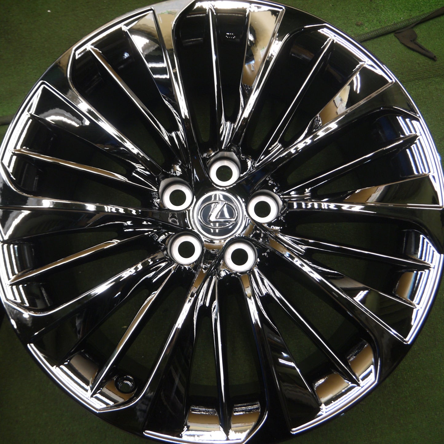*送料無料* 新車外し★レクサス LS500h 純正 OP ノイズリダクション ホイール 20インチ 20×8.5J PCD120/5H★4041009Hホ