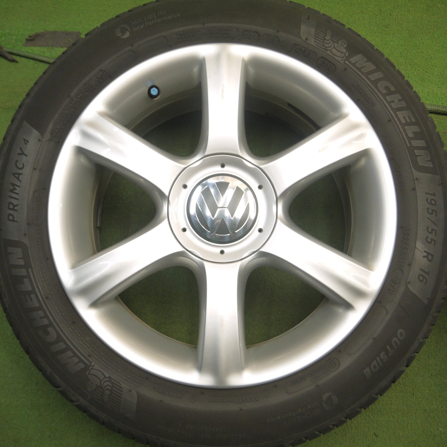 *送料無料* バリ溝！8.5分★ワーゲン ポロ 純正 BBS RD198 195/55R16 ミシュラン プライマシー4 16インチ PCD100/5H★4032510Hノ