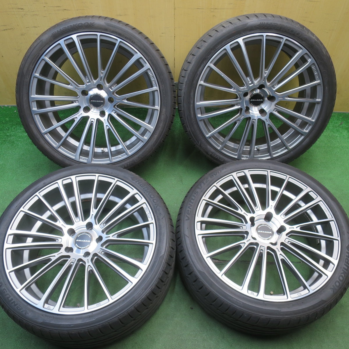 キレイ◎レクサス LS 等 O・Z Racing FAVORE 245/40R20 275/35R20 ハンコック ベンタス V12 evo2 OZ レーシング ファヴォーレ 20インチ PCD120/5H◎6072205NJノ