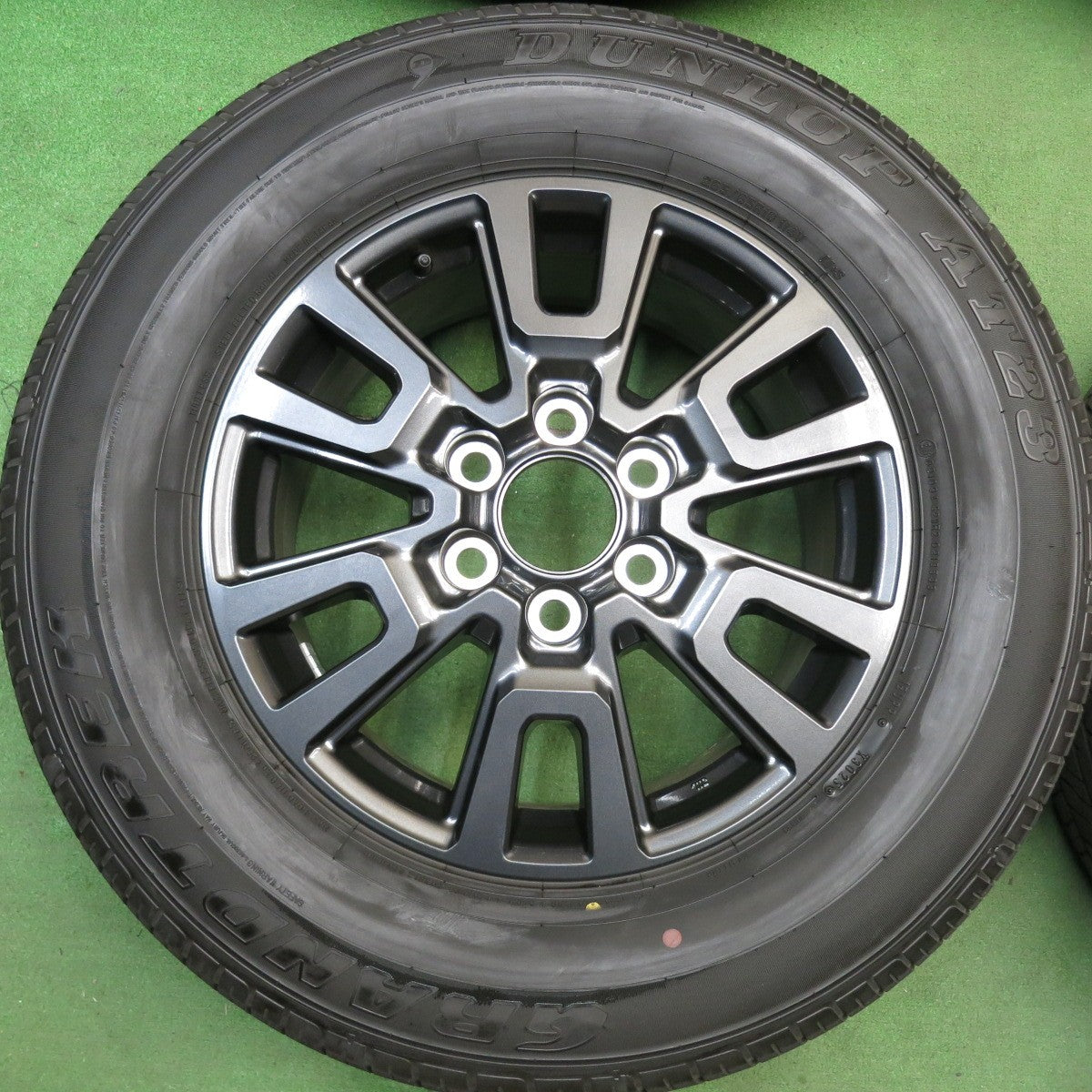 新車外し！25年★トヨタ ランクル 250 VX 純正 265/65R18 ダンロップ AT23 グラントレック 18インチ PCD139.7/6H★6042311HAノ