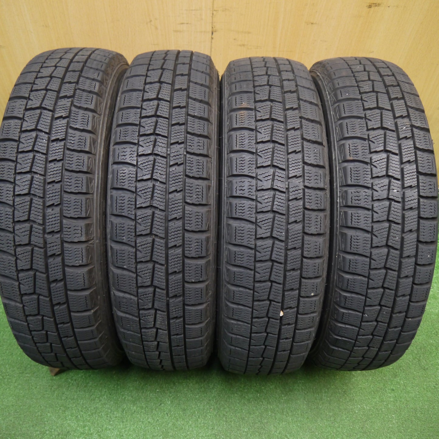 バリ溝！キレイ！8.5分★スタッドレス 155/65R14 ダンロップ ウインターマックス WM01 Club Family クラブファミリー 14インチ PCD100/4H★5120208Hス
