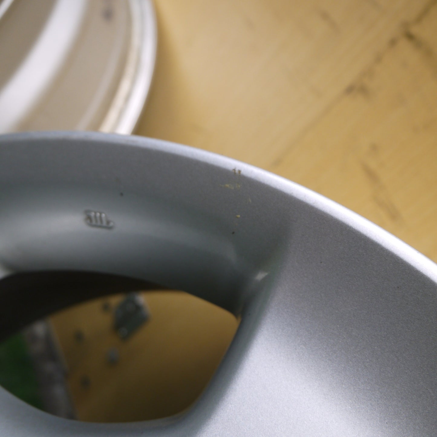 *送料無料* 4本価格★トヨタ クルーガー 純正 ホイール 17インチ 17×6.5JJ PCD114.3/5H★4051506Hホ