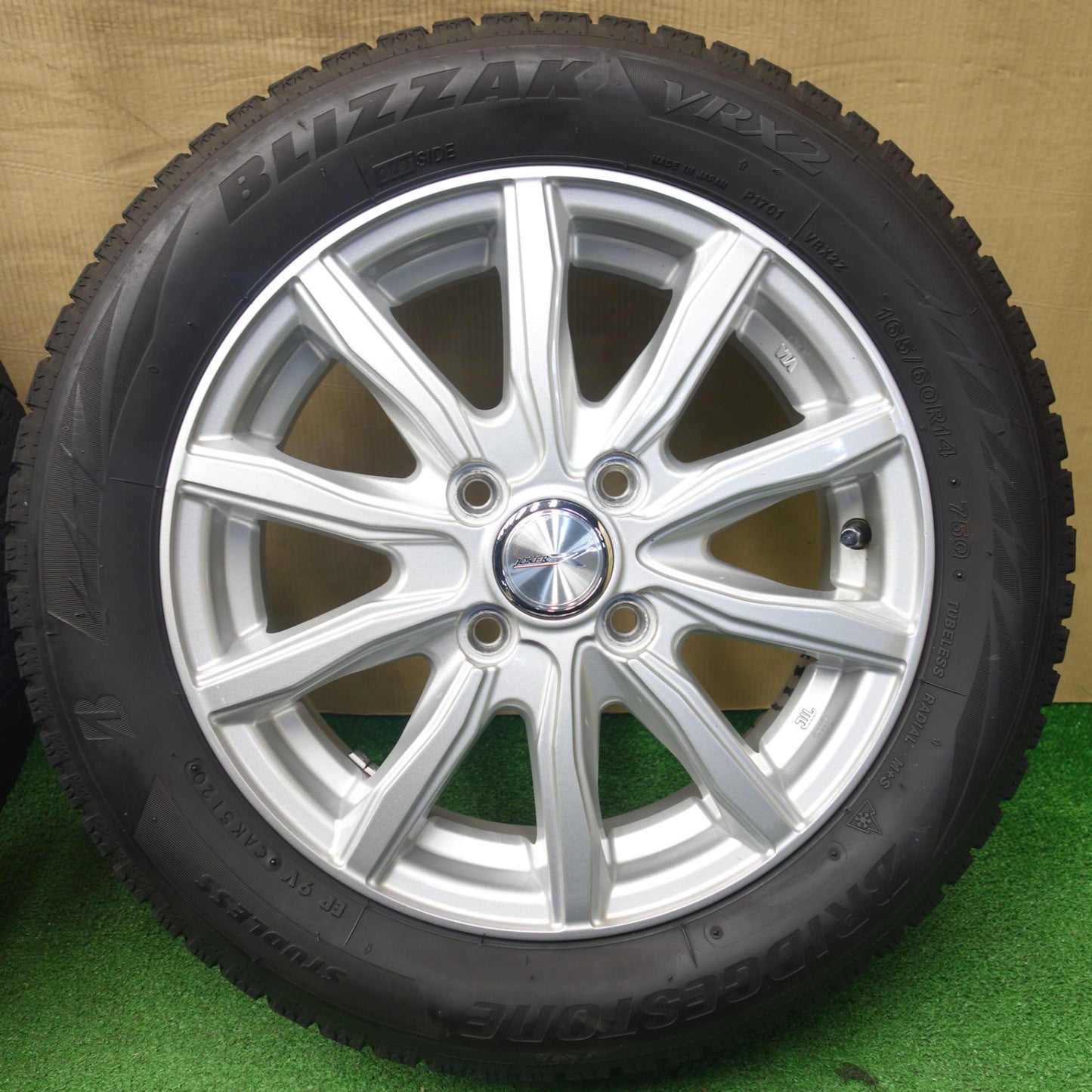 キレイ★スタッドレス 165/60R14 ブリヂストン ブリザック VRX2 JOKER ジョーカー 14インチ 軽サイズ エブリイ クリッパー 等 PCD100/4H★6031203KTス
