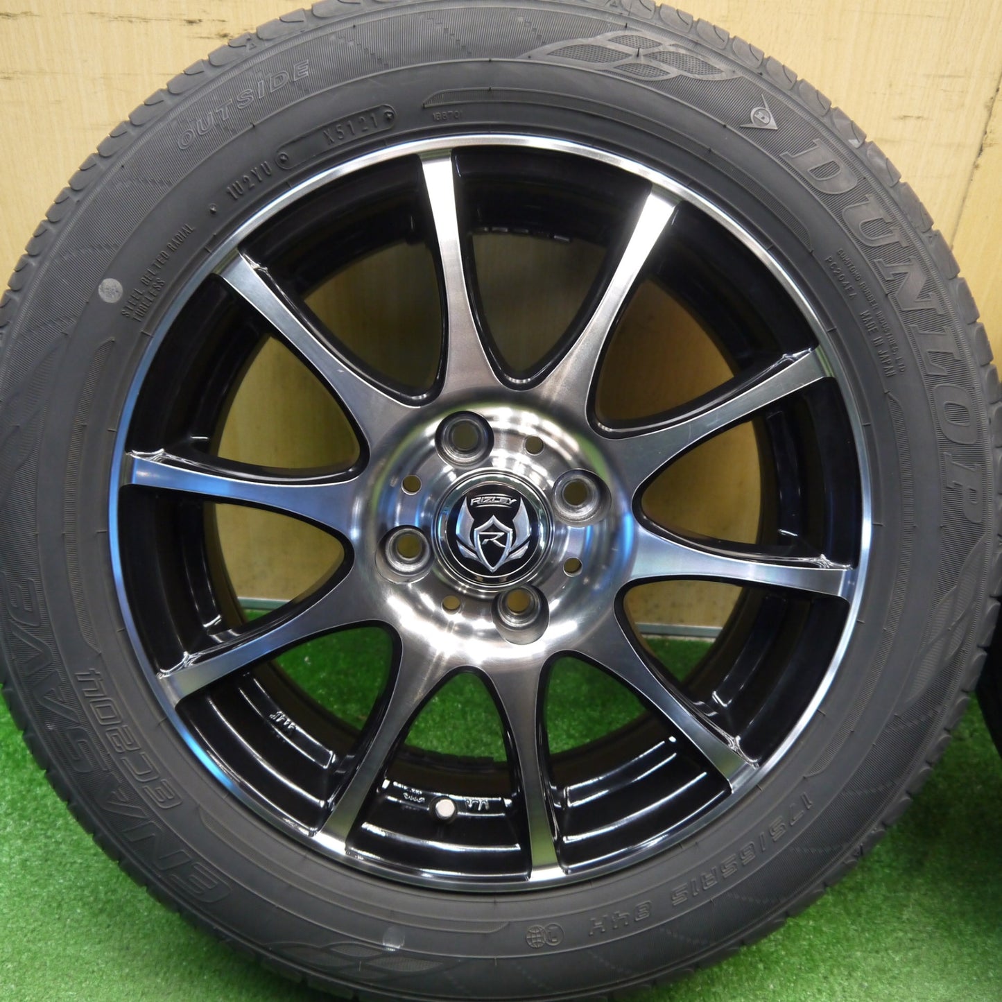 バリ溝！キレイ！9分★175/65R15 ダンロップ エナセーブ EC204 RiZLEY ライツレー 15インチ PCD100/4H★6040313Hノ