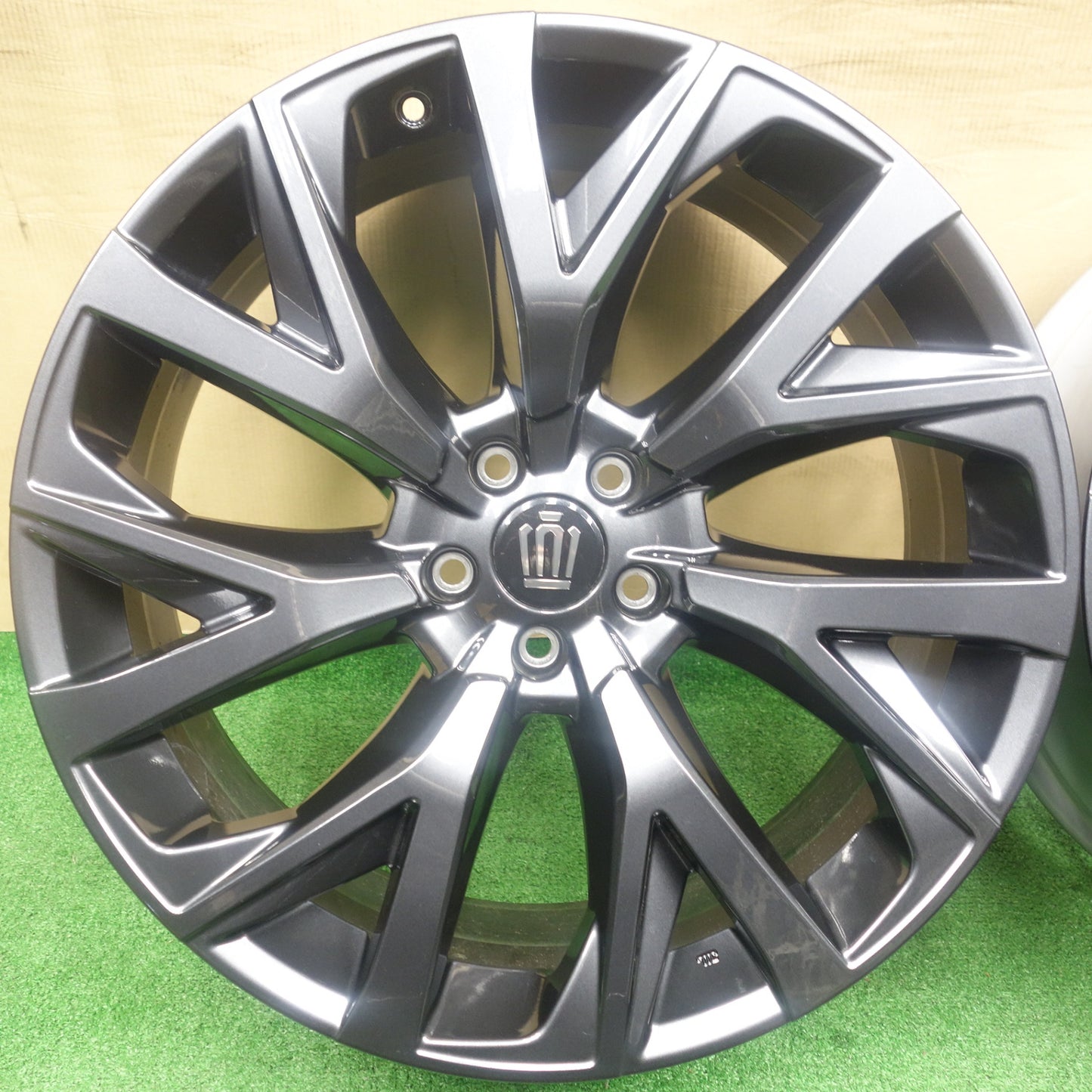 新車外し★トヨタ クラウン エステート Z 純正 ホイール 21インチ 21×8.5J PCD114.3/5H★6011603KTホ