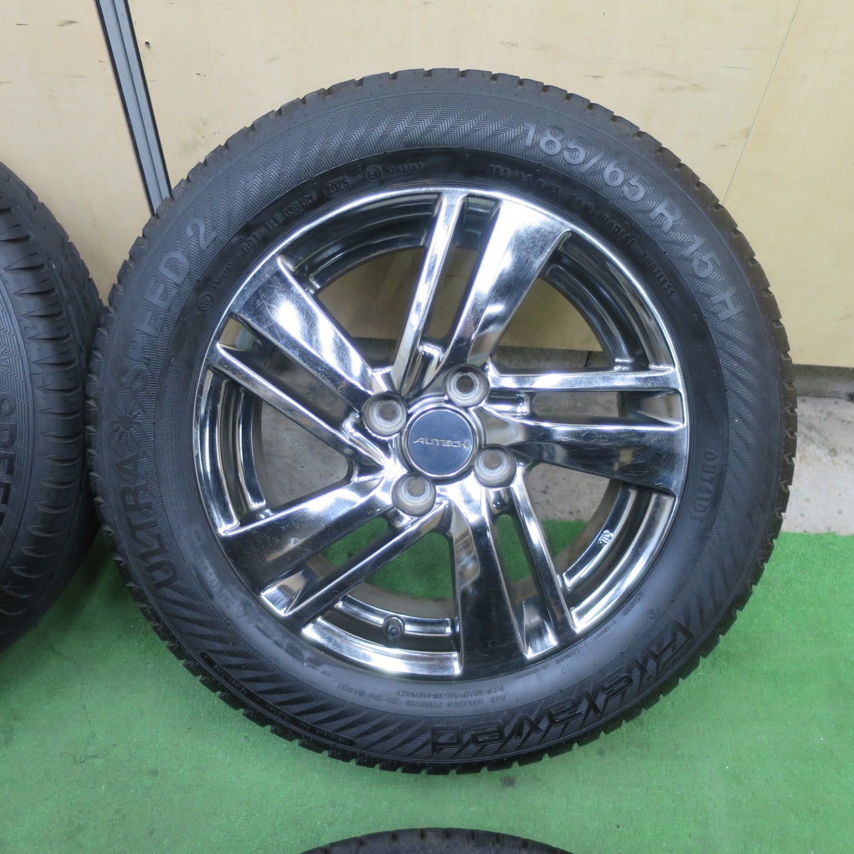 バリ溝！25年！9.5分★日産 ノート ライダー 純正 AUTECH ENKEI 185/65R15 ギスラベッド ULTRA SPEED2 15インチ オーテック エンケイ PCD100/4H★6042703TTス