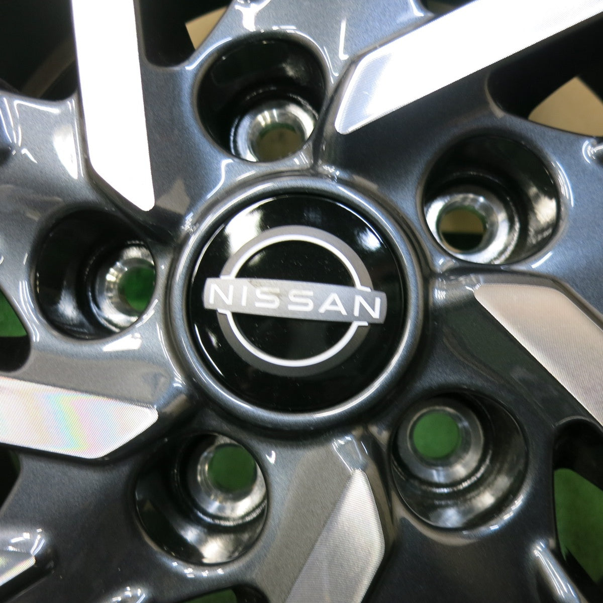 新車外し★日産 C28 セレナ 純正 ホイール 16インチ 16×6J PCD114.3/5H★5043002SYホ