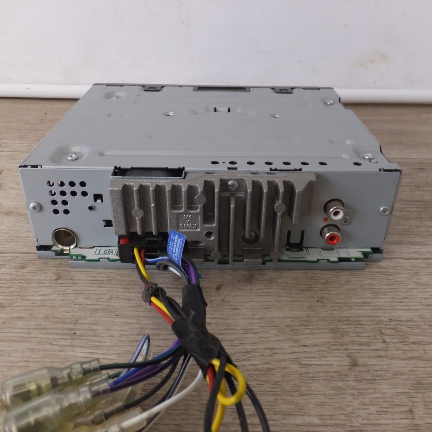 [送料無料] ★カロッツェリア carrozzeria オーディオメインユニット  チューナーメインユニット DEH-4200(51)★