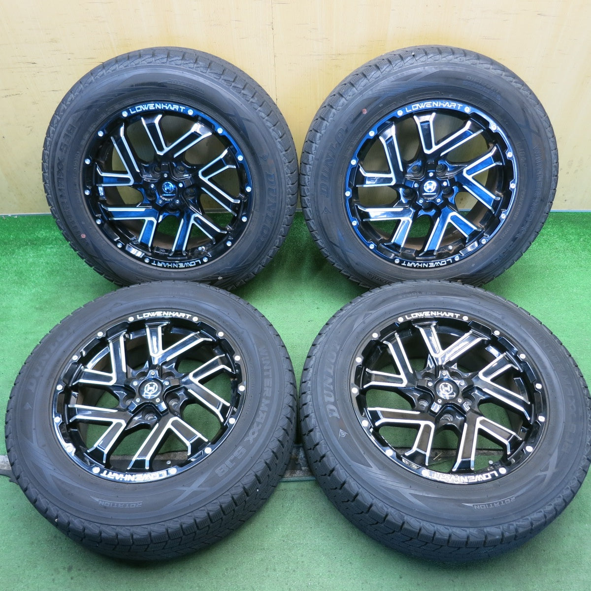 バリ溝！22年！キレイ！9.5分◎Lowenhart GXL206 225/65R17 スタッドレス ダンロップ ウインターマックス SJ8 SJ8+ レーベンハート 17インチ PCD114.3/5H◎6090608HAス