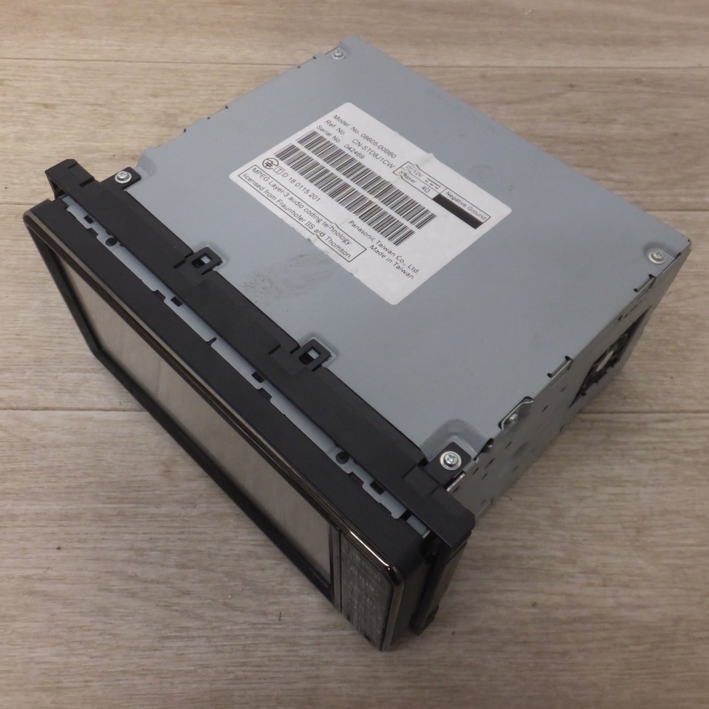 [送料無料] 現状品★パナソニック製 トヨタ 純正 SDナビゲーション NSCN-W68 08605-00B60　セキュリティロック(49)★