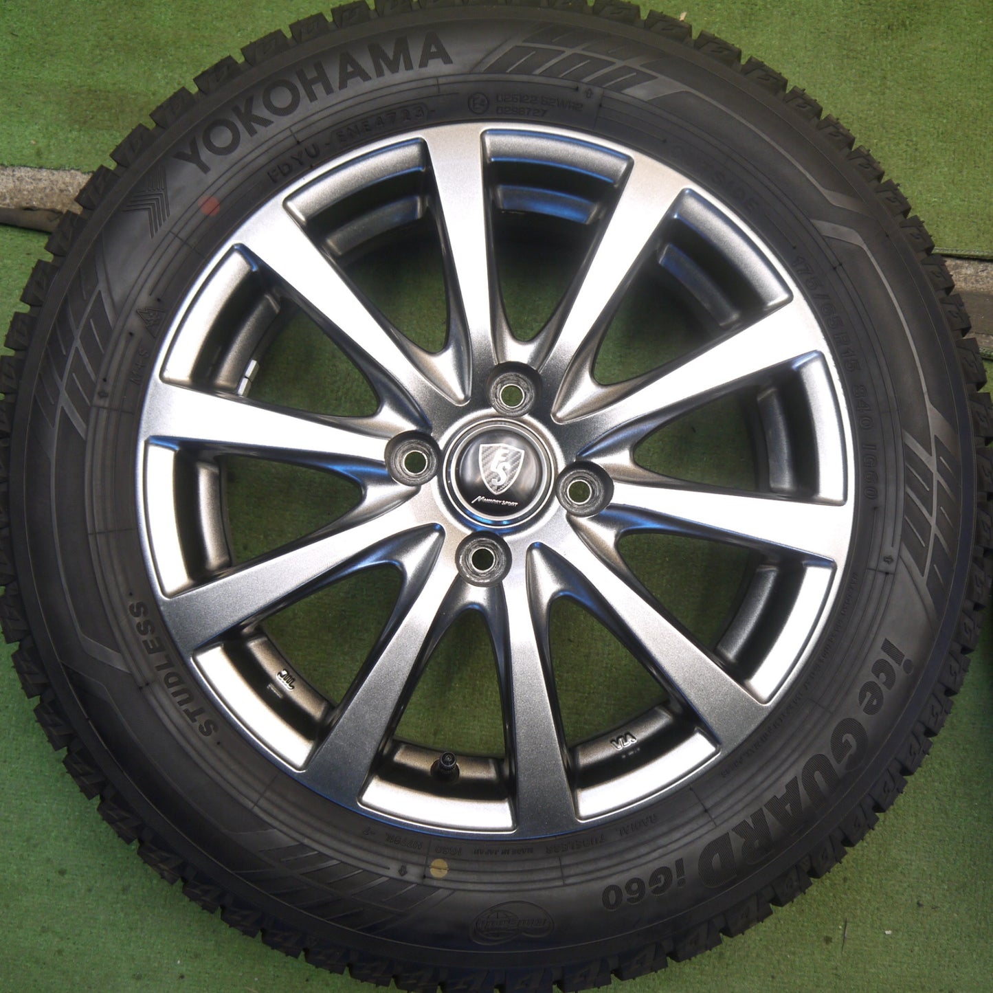 バリ溝！23年！キレイ！ほぼ10分◎スタッドレス 175/65R15 ヨコハマ アイスガード iG60 MANARAY SPORT マナレイ スポーツ 15インチ PCD100/4H◎6073106Hス
