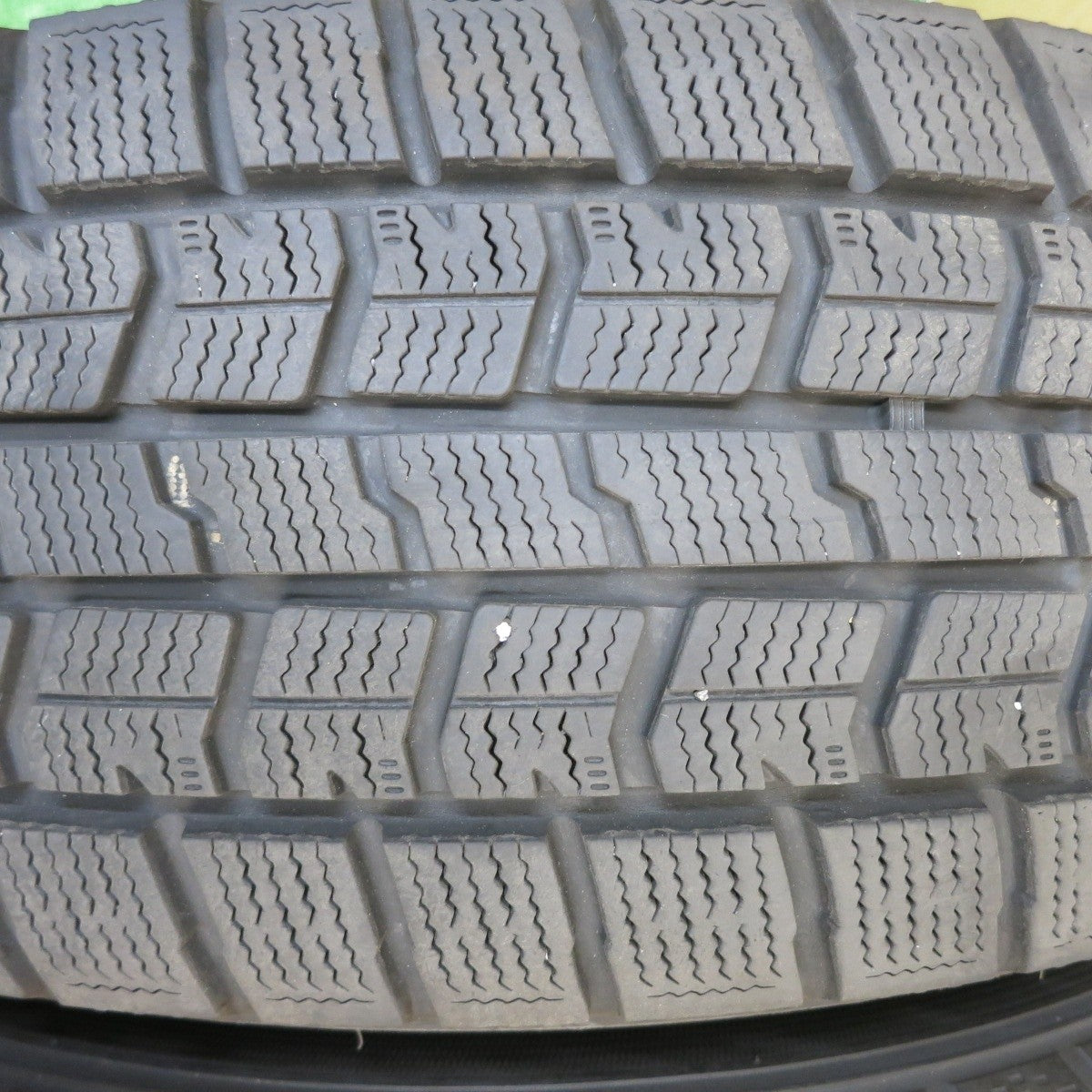 バリ溝！22年！キレイ！9分★スタッドレス 215/65R16 グッドイヤー アイスナビ7 ravrion RS01 ラブリオン 16インチ PCD114.3/5H★5031606TNス