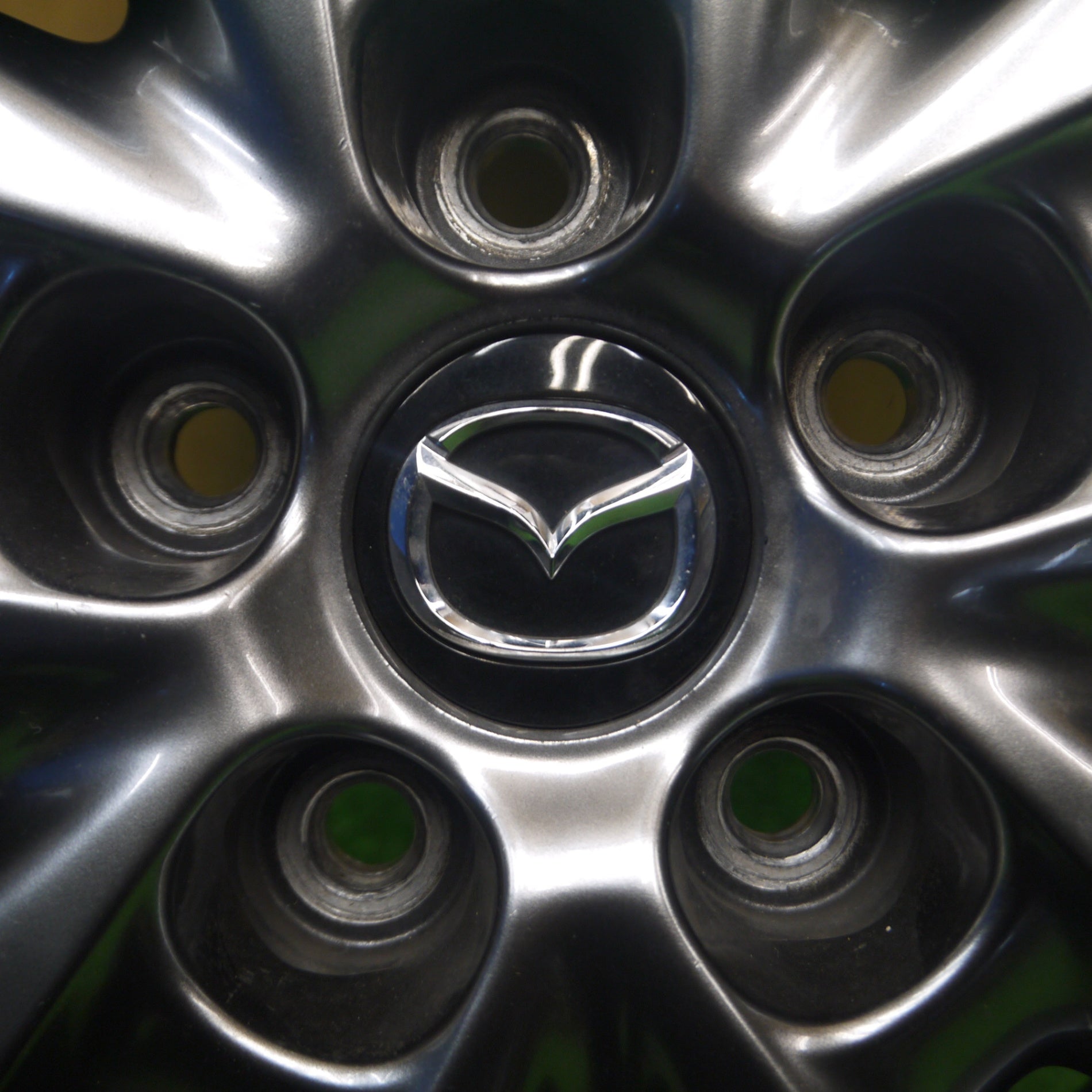 送料無料] キレイ☆マツダ BM系 アクセラ スポーツ 純正 ホイール 18