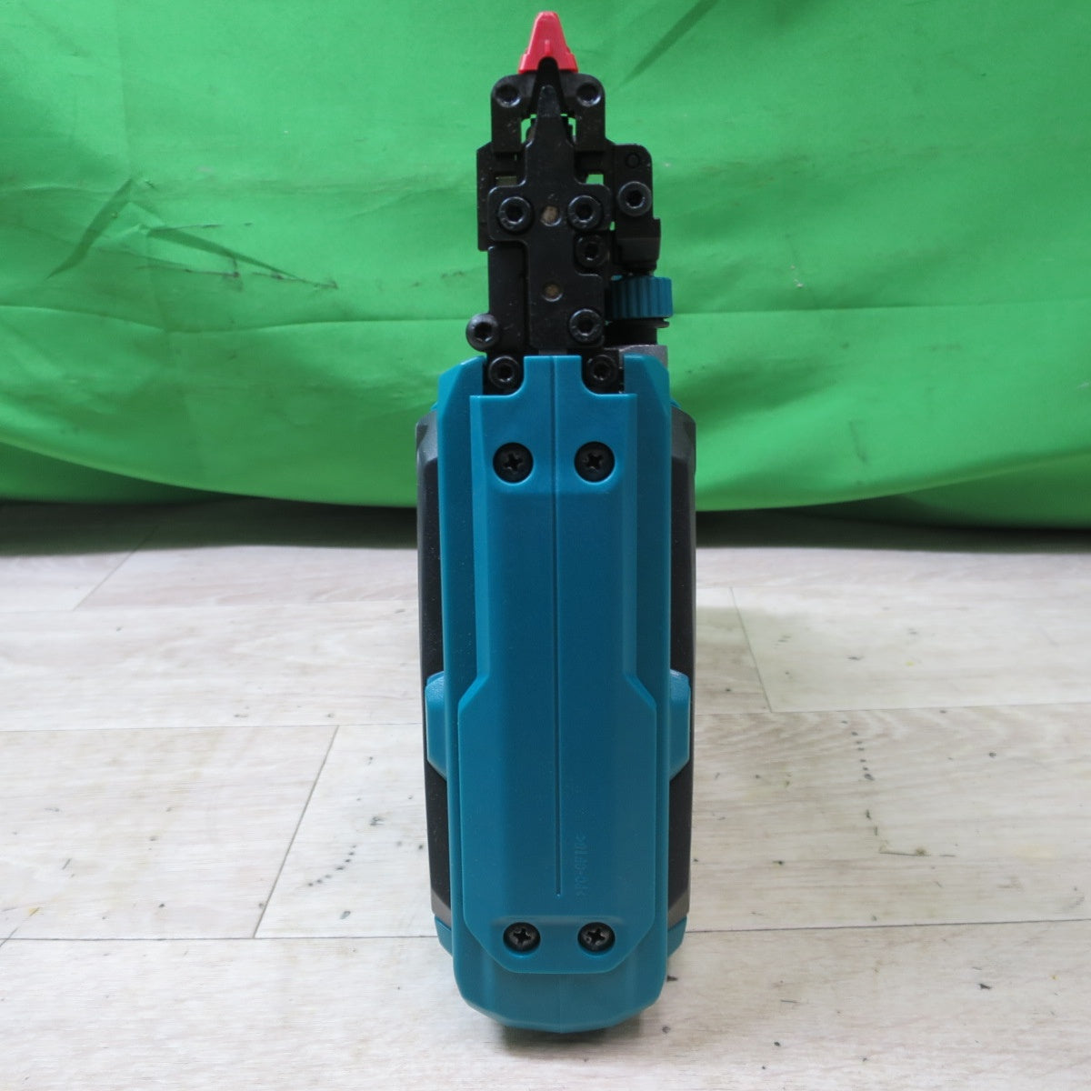 [送料無料] 美品☆マキタ 充電式 ピンタッカ 35mm 40V PT001GZK 本体のみ ケース付き 電動 工具☆