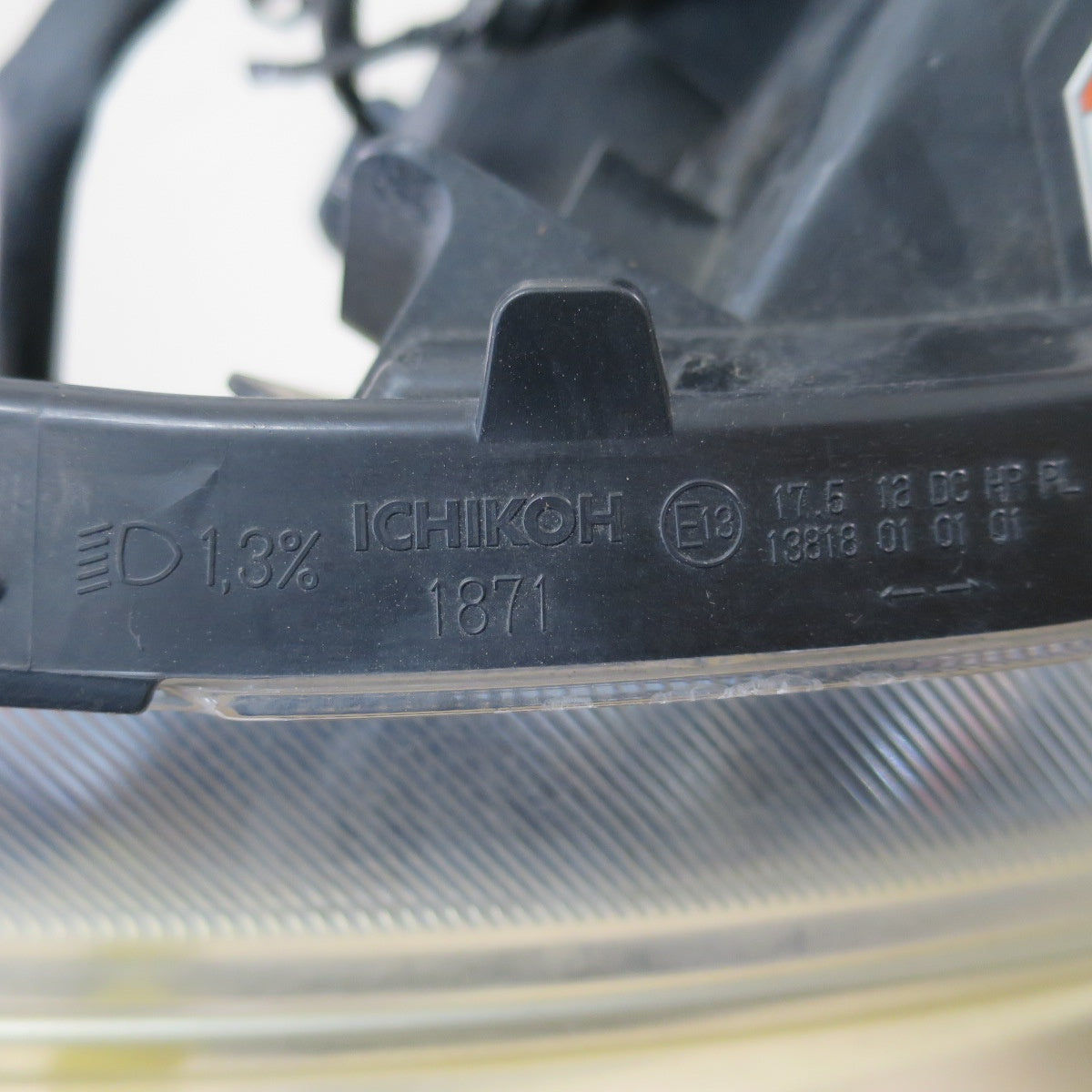 ♪スズキ MK32S スペーシア 純正 HID ヘッドライト 右 運転席側 ICHIKOH 1871 35100-81M10 照明 カー パーツ 現状品♪