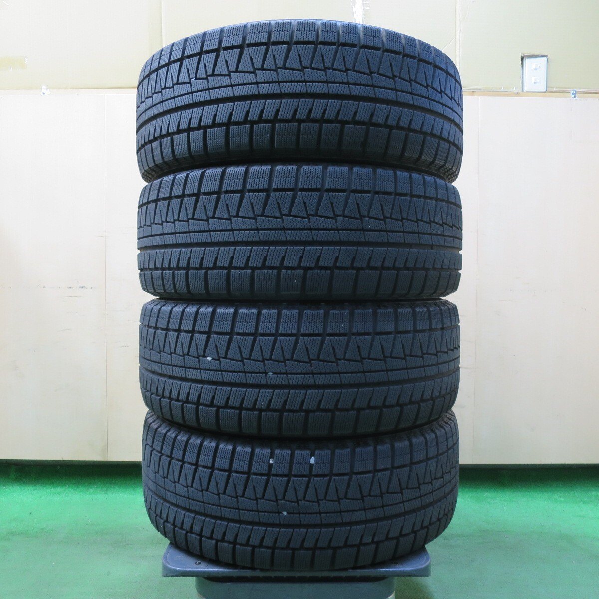 バリ溝！21年！キレイ！9.5分★ワーゲン 等 smartline 225/50R17 スタッドレス ブリヂストン アイスパートナー2 スマートライン 17インチ PCD112/5H★5020107イス