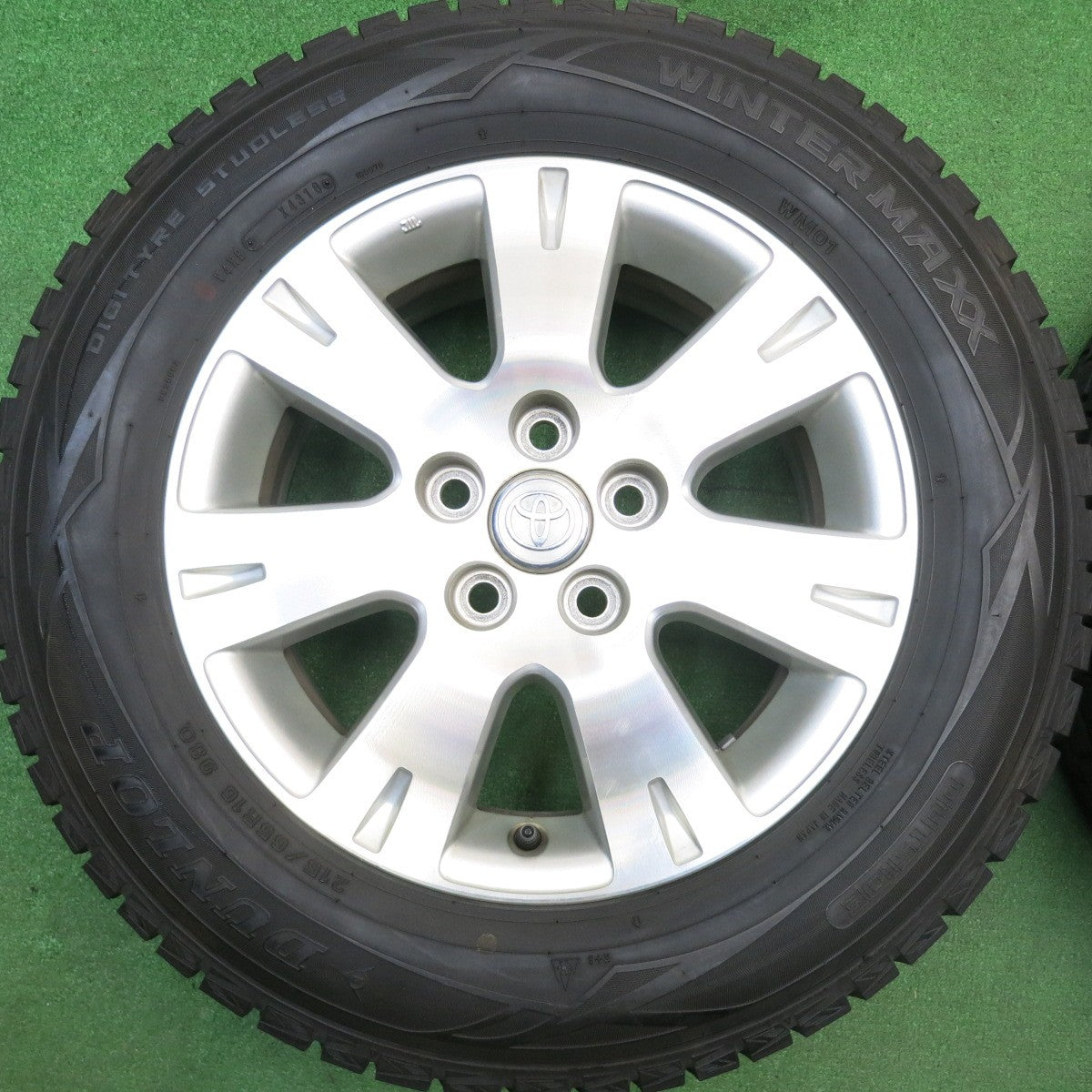 バリ溝！9.5分★トヨタ 10系 アルファード ヴェルファイア 純正 215/65R16 スタッドレス ダンロップ ウインターマックス WM01 16インチ PCD114.3/5H★5122801HAス