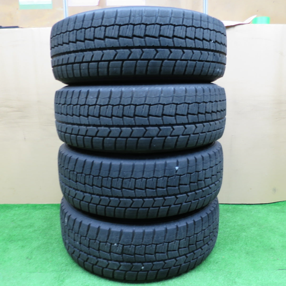 バリ溝！23年！9.5分★スタッドレス 215/65R16 ダンロップ ウインターマックス WM02 E spider 社外 アルミ 16インチ PCD114.3/5H★5122105NKス