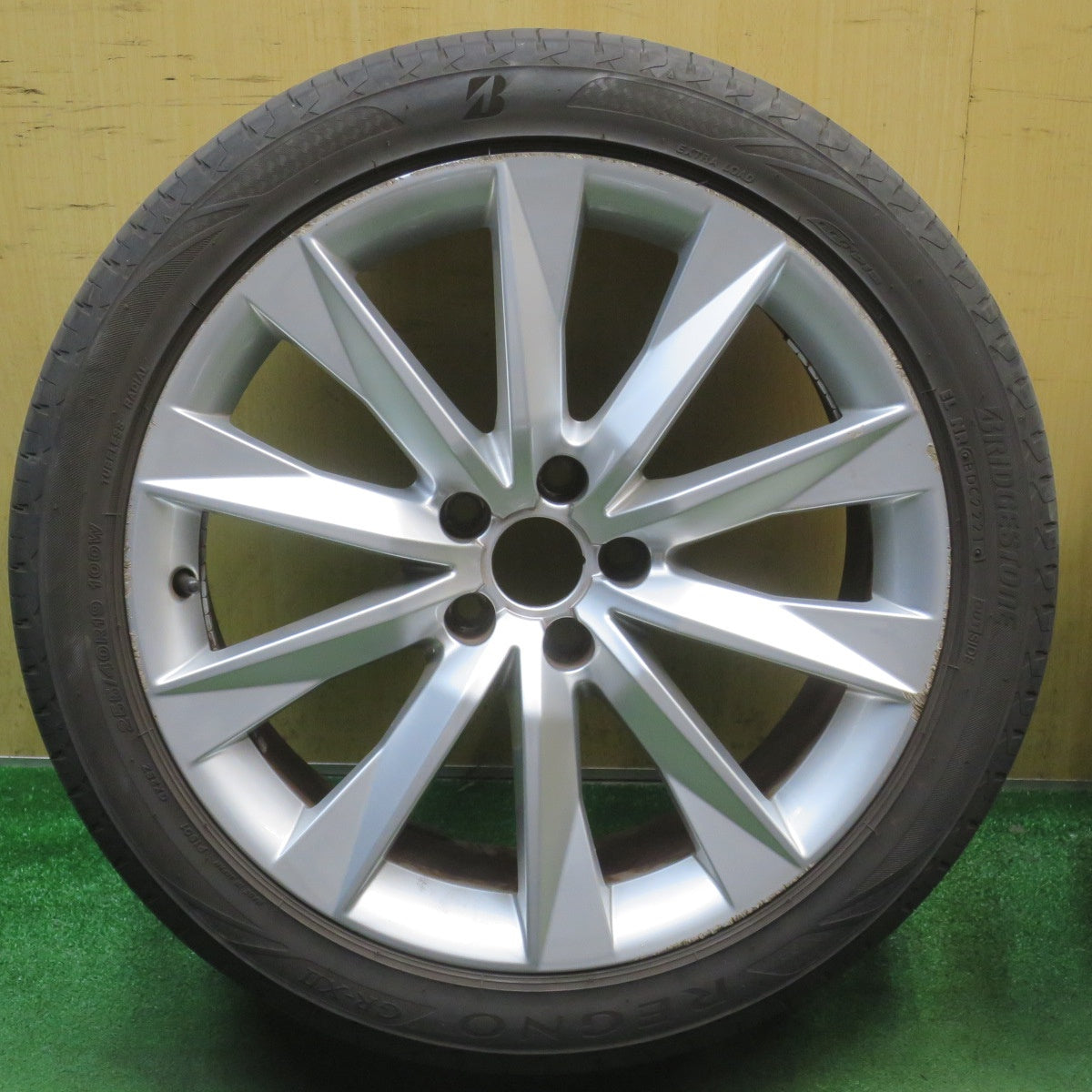 バリ溝！8.5分◎アウディ A7 純正 255/40R19 ブリヂストン レグノ GR-X2 19インチ PCD112/5H◎6072901NJノ