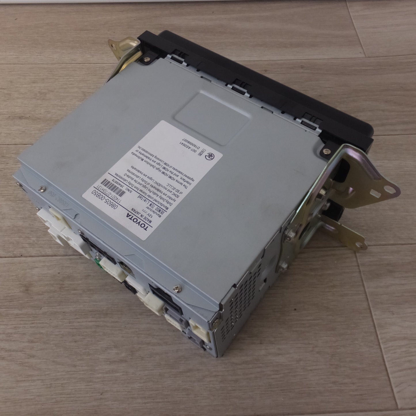 [送料無料] ★デンソーテン製 トヨタ 純正 SDナビゲーション NSZT-W68T 08605-00B50★