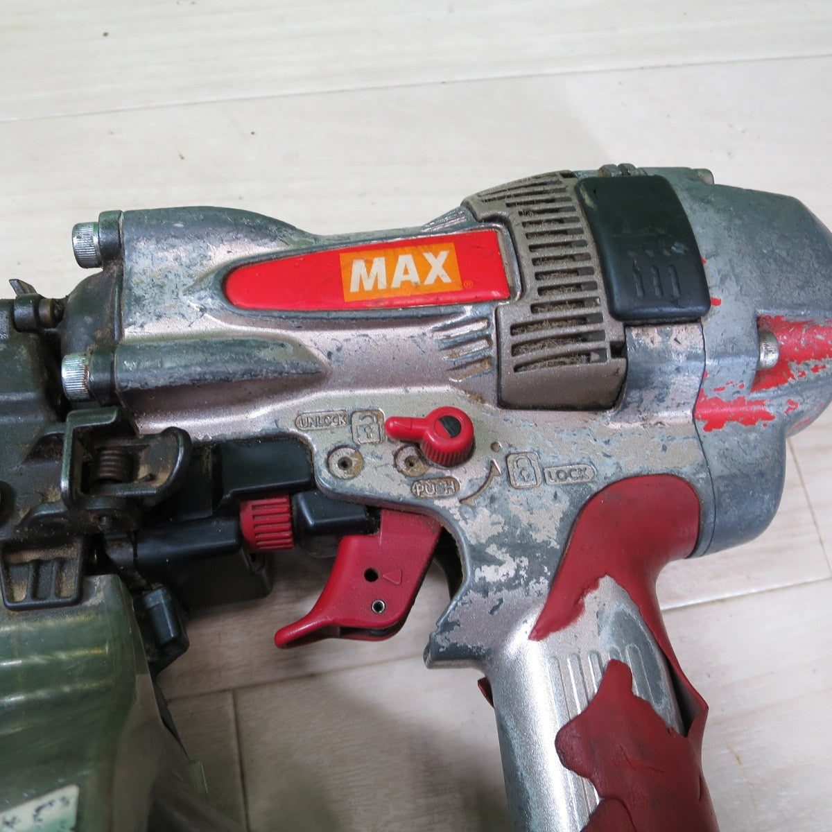 [送料無料] ☆MAX マックス 釘打機 高圧 コイルネイラ HN-65N1 エア 釘打ち機 エアー ツール 工具☆