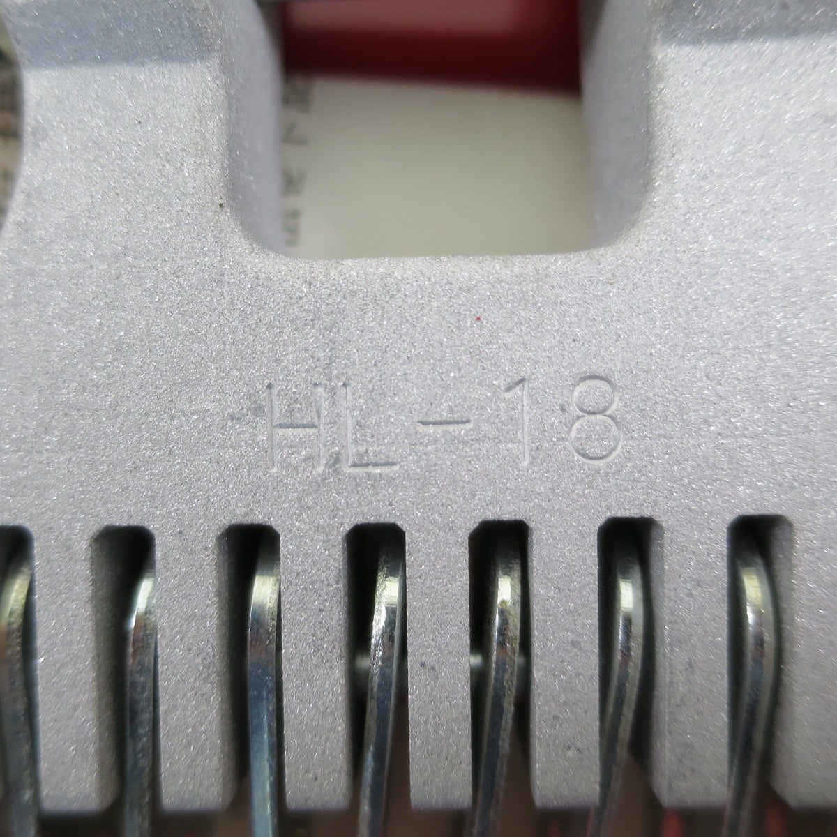 ☆KOTO 江東 産業 ジクプレート フック HL-18 キズ 引出し 工具 ボディー 引き出し 用 溶接 ワッシャー フック 板金 工具 道具☆ [送料無料]
