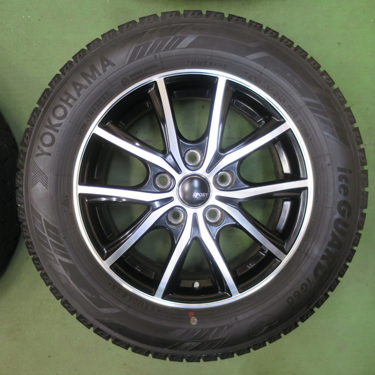 バリ溝！22年！キレイ！9分★スタッドレス 195/65R15 ヨコハマ アイスガード iG60 SPORT KRONE スポルト クローネ 15インチ PCD114.3/5H★5111903TTス