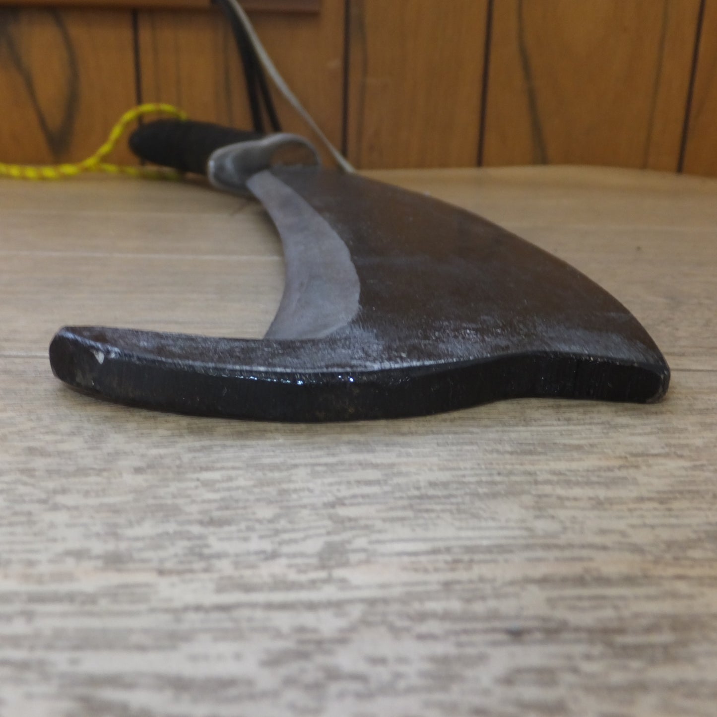 [送料無料] ★大久保製作所 大久保中秋 トンビ鉈 泊鉈 刀身長さ 約 25cm　アウトドア 林業 大工道具★