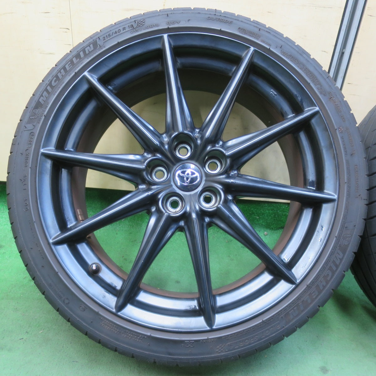 4本価格★トヨタ GR 86 スバル BRZ 純正 215/40R18 ミシュラン パイロット スポーツ4 18インチ PCD100/5H★6011603イノ