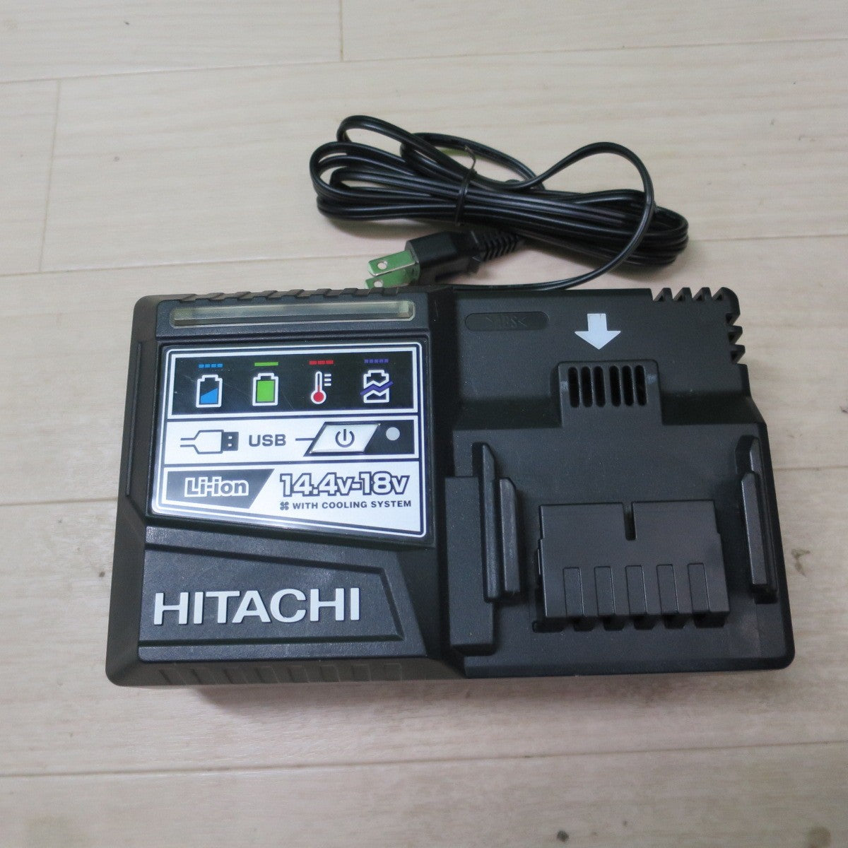 [送料無料] バッテリー2個付☆日立 コードレス インパクト ドライバ 14.4V WH14DKL 電動 工具 DIY ハイコーキ☆