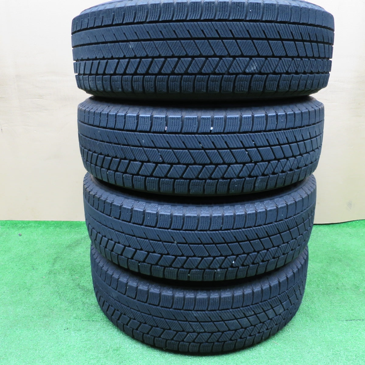 4本価格★スタッドレス 175/65R15 ブリヂストン ブリザック VRX3 SCHNEIDER MiD シュナイダー 15インチ PCD100/4H★5122902NKス