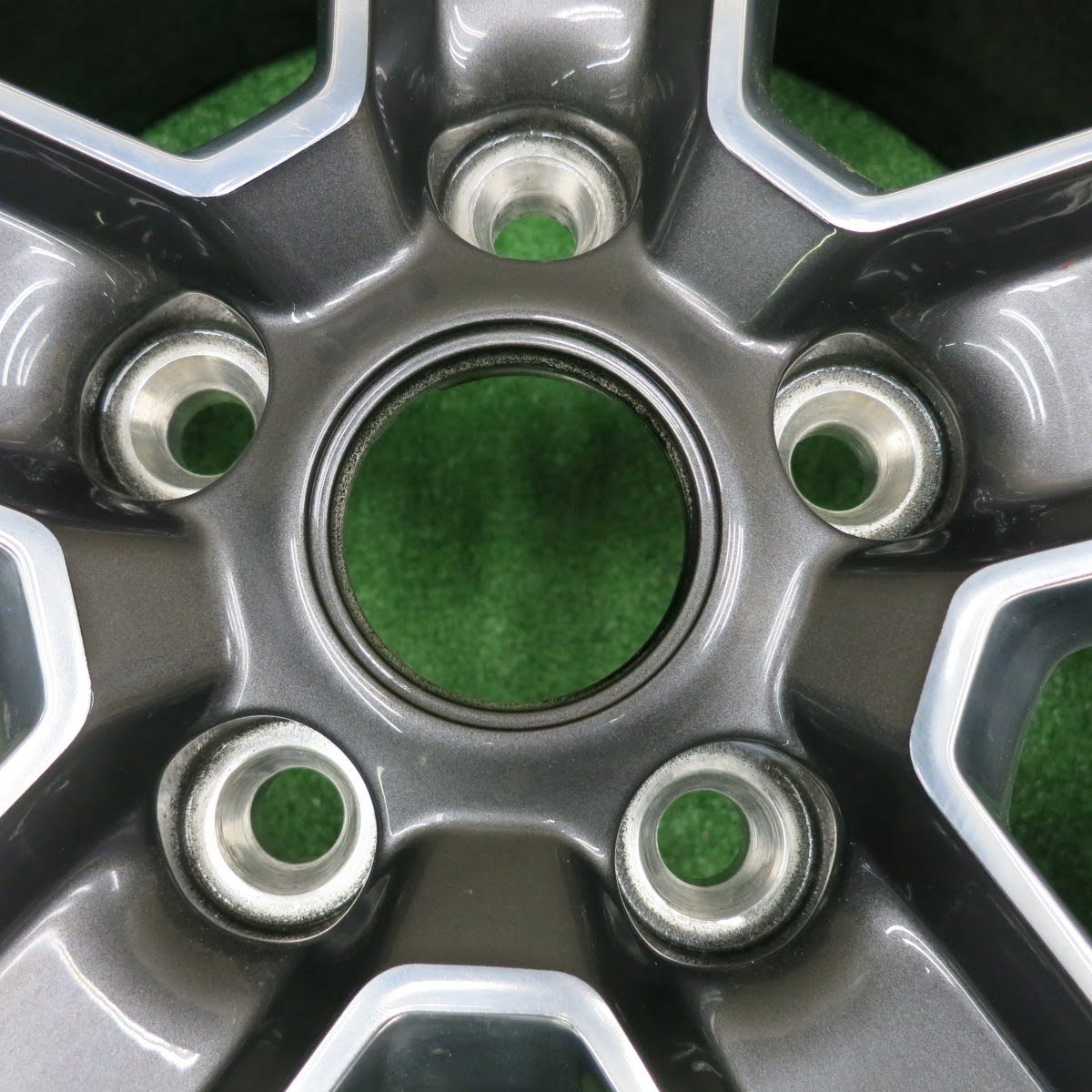 [送料無料] 4本価格★JEEP ジープ JL ラングラー アンリミテッド サハラ 純正 ホイール 18インチ 18×7.5J PCD127/5H★4101101HAホ