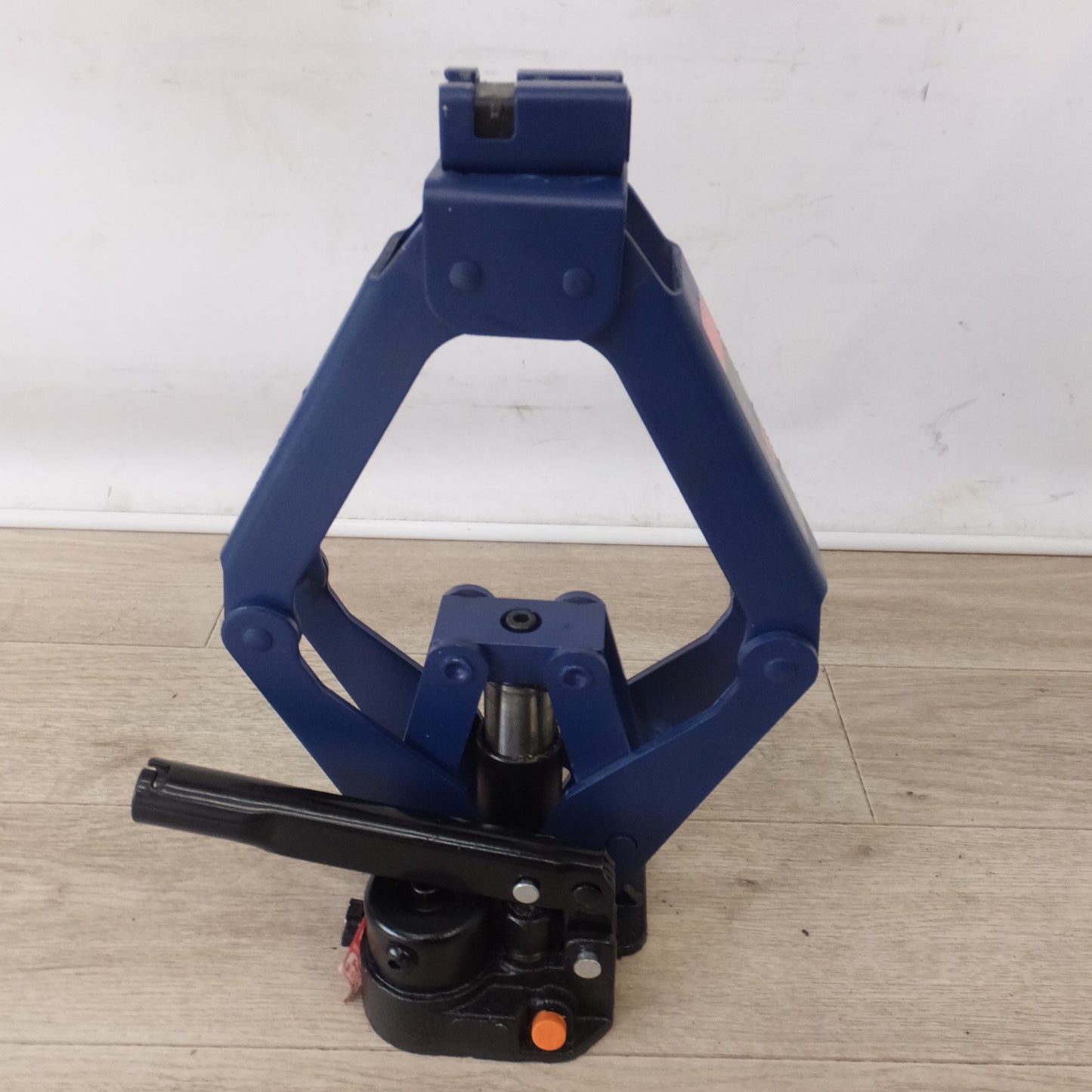 [送料無料] ★大自工業 メルテック Meltec 1t 油圧パンタジャッキ コンパクトα FA-60 1000kg　高さ 約144mm～383mm★