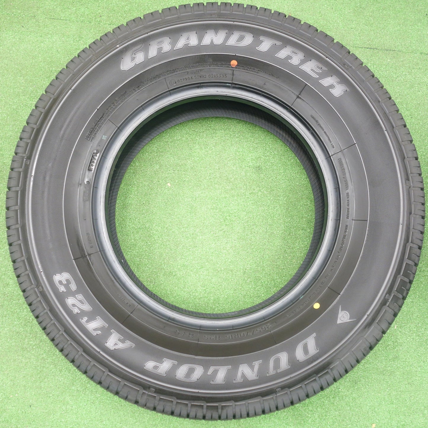 新車外し！25年★265/70R16 ダンロップ AT23 グラントレック タイヤ 16インチ ランクル プラド ハイラックス サーフ 等★6020907KTノタ