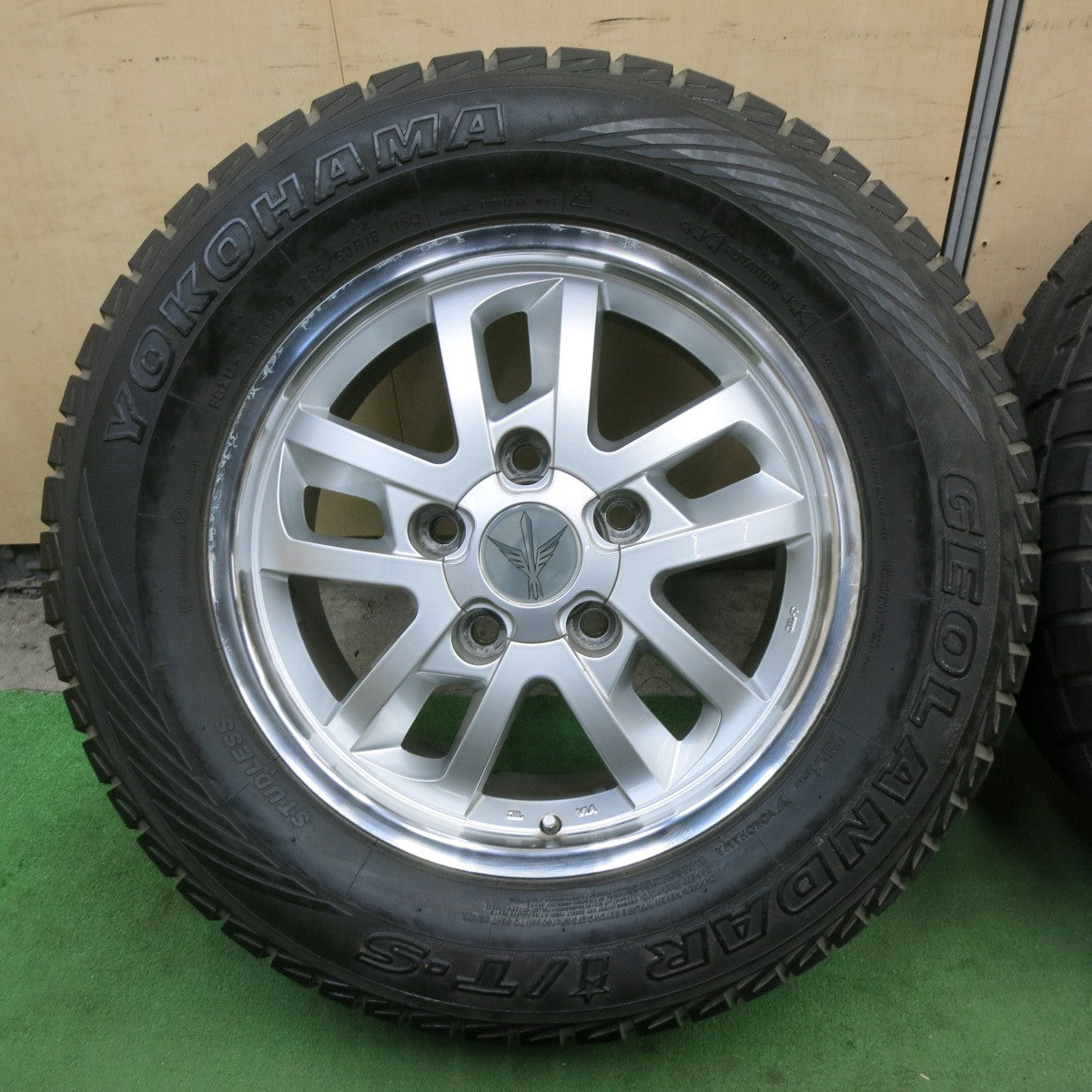 4本価格★Lehrmeister ロードスポーク WR 285/60R18 スタッドレス ヨコハマ ジオランダー i/T-S 18インチ レアマイスター PCD150/5H★6012805ナス