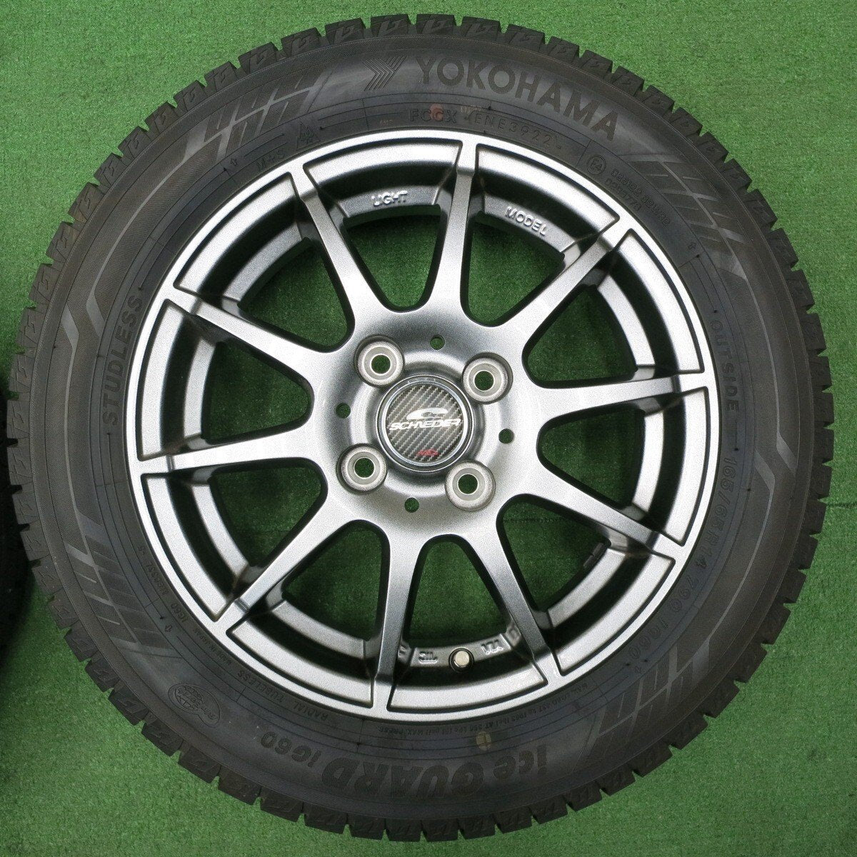 バリ溝！22年！キレイ！ほぼ10分★スタッドレス 165/65R14 ヨコハマ アイスガード iG60 SCHNEIDER MiD シュナイダー 軽自動車 ハスラー アトレー等 PCD100/4H★4122908NJス