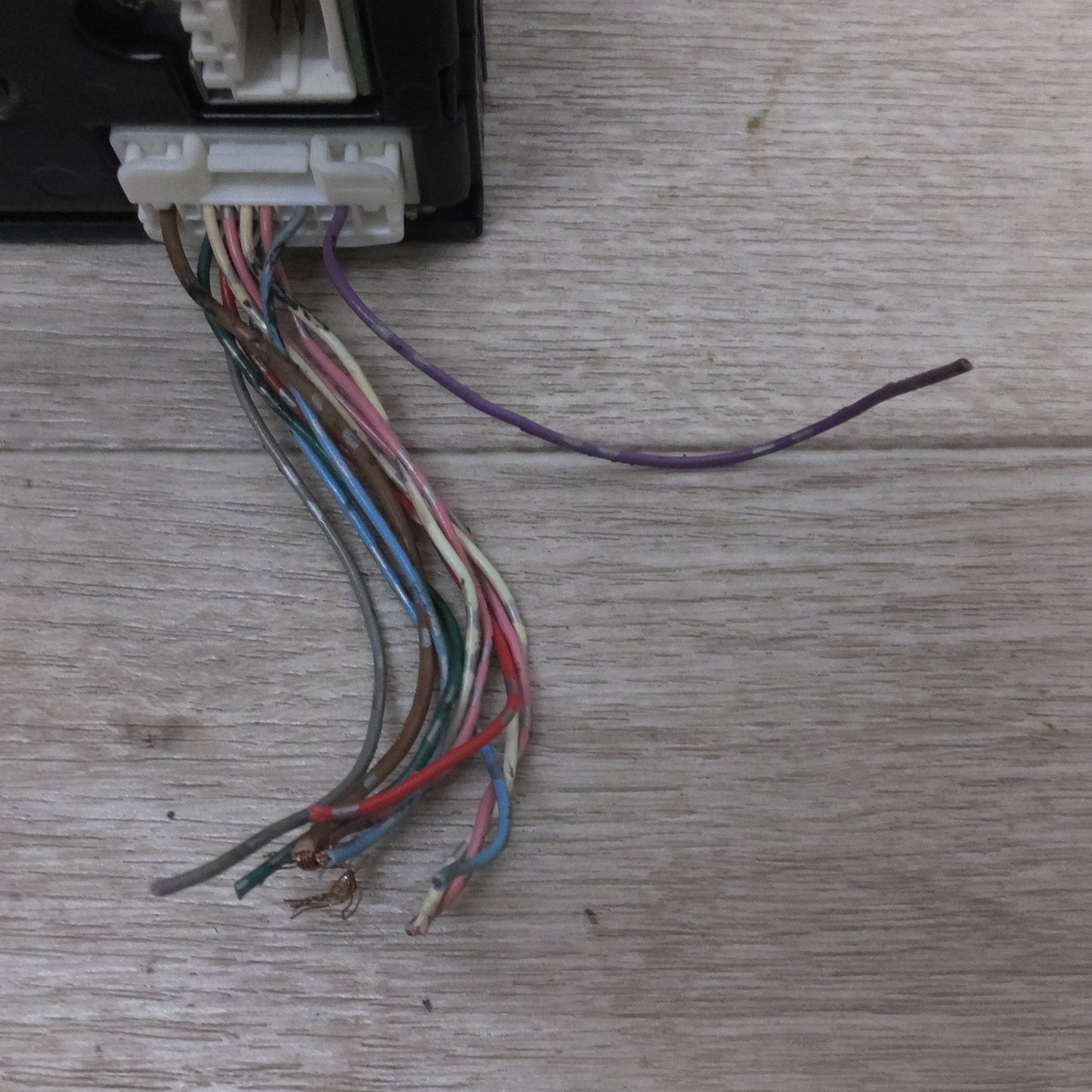 [送料無料] ★クラリオン製 日産 純正 カーオーディオ CD/MDデッキ PP-4085Q　281A2 4V00B[41]★