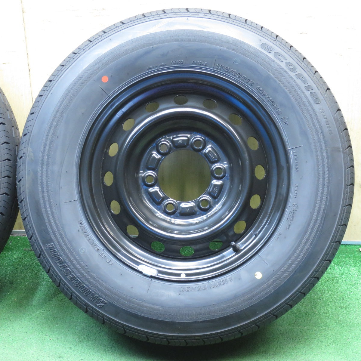 新車外し！26年◎トヨタ ハイエース 純正 スチール 195/80R15 107/105S ブリヂストン エコピア RD613 15インチ PCD139.7/6H◎6091908NJノ