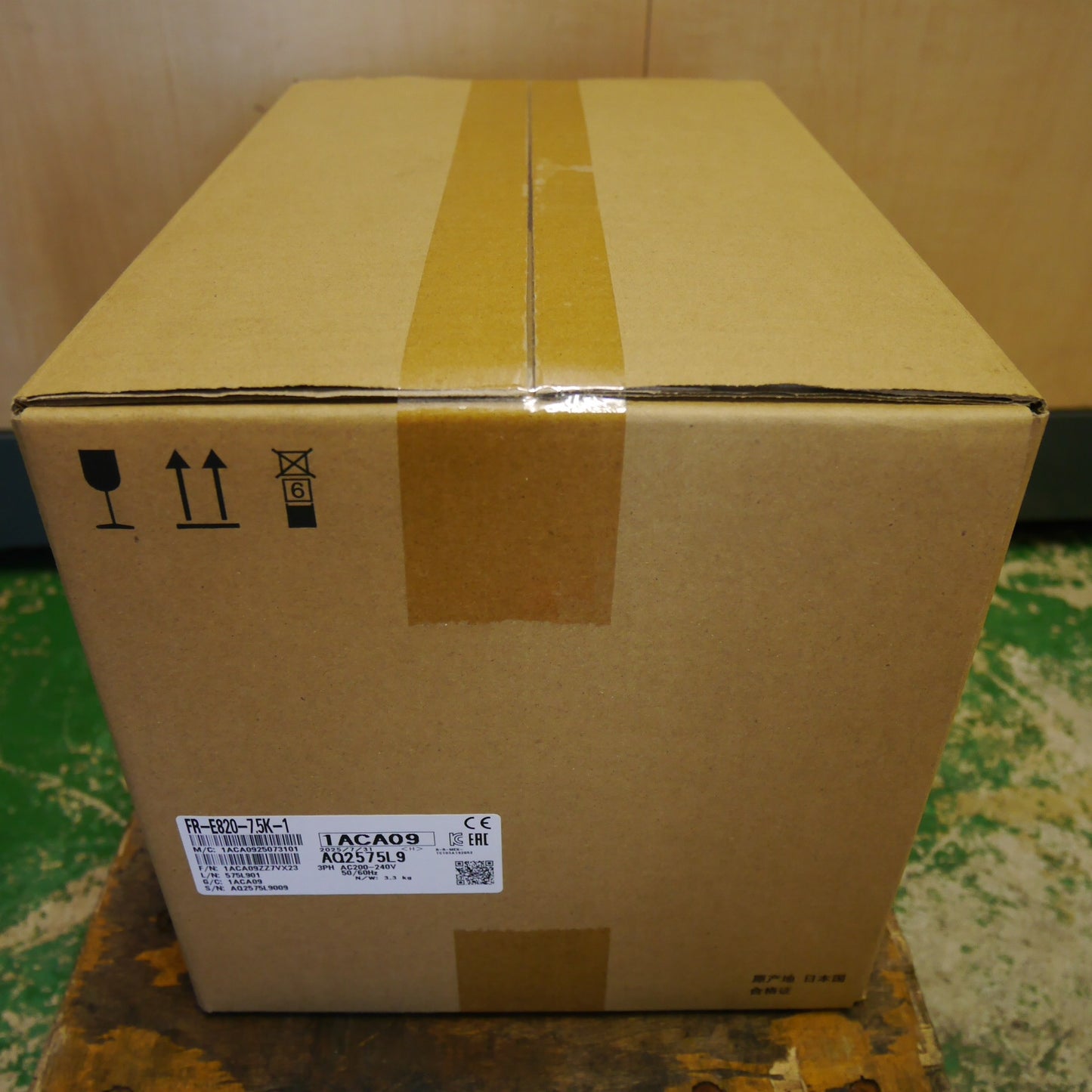 ●複数在庫有●[送料無料] 未使用☆三菱 コンパクト サイズ インバーター FREQROL FR-E820-7.5K-1 200V☆