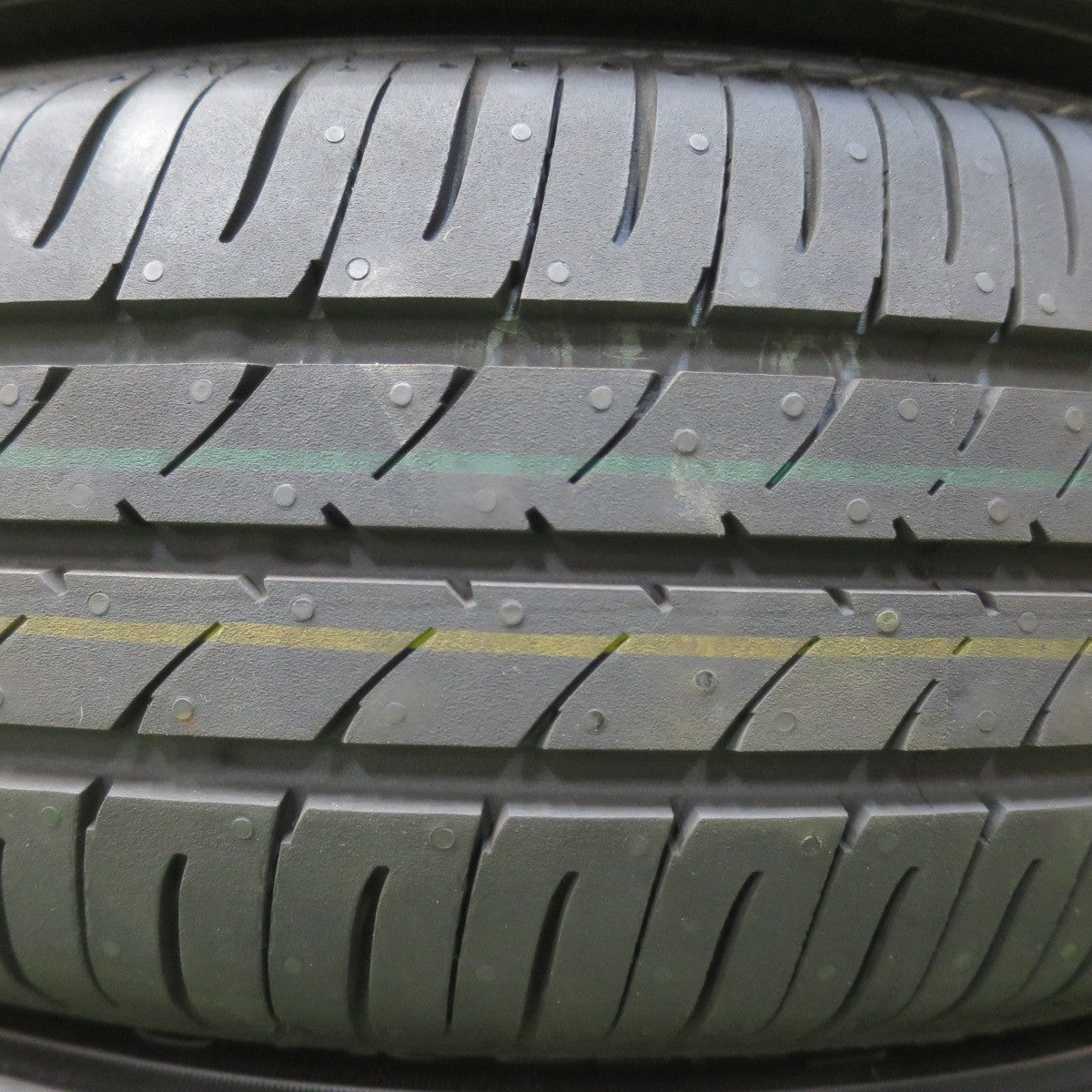 新車外し！24年★155/65R14 トーヨー ナノエナジー 3 B タイヤ 14インチ ムーブ タント ワゴンR N-BOX スペーシア デイズ ウェイク 等★6012708イノタ