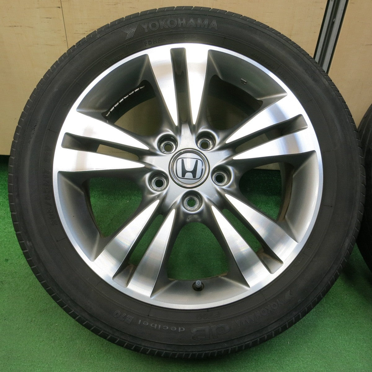 *送料無料* 4本価格★ホンダ ストリーム RSZ 純正 205/55R17 ヨコハマ dB デシベル E70 E70G PCD114.3/5H★4042604イノ