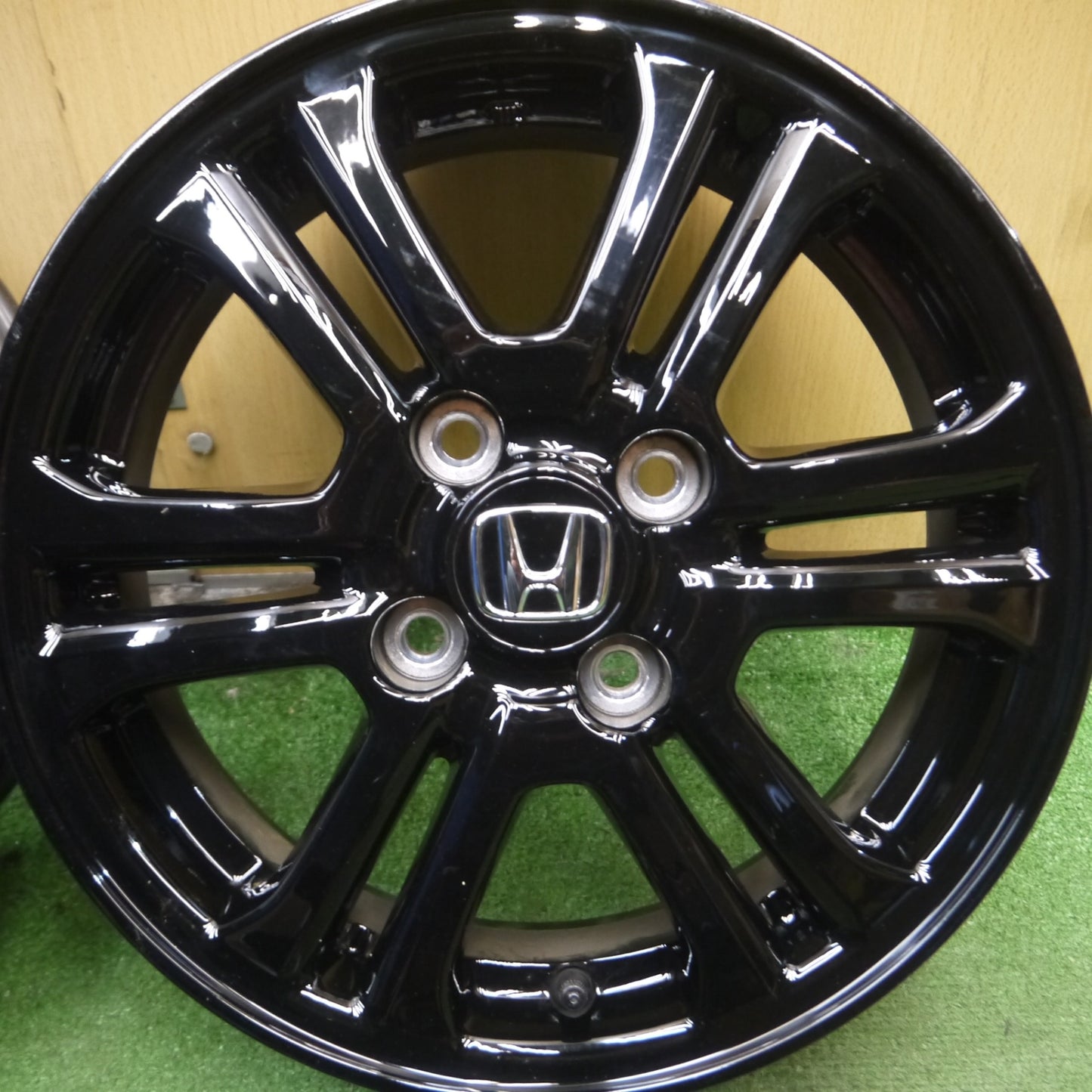*送料無料* キレイ★ホンダ N-BOX 純正 ホイール 14インチ 14×4.5J Nボックス NBOX PCD100/4H★4050812Hホ