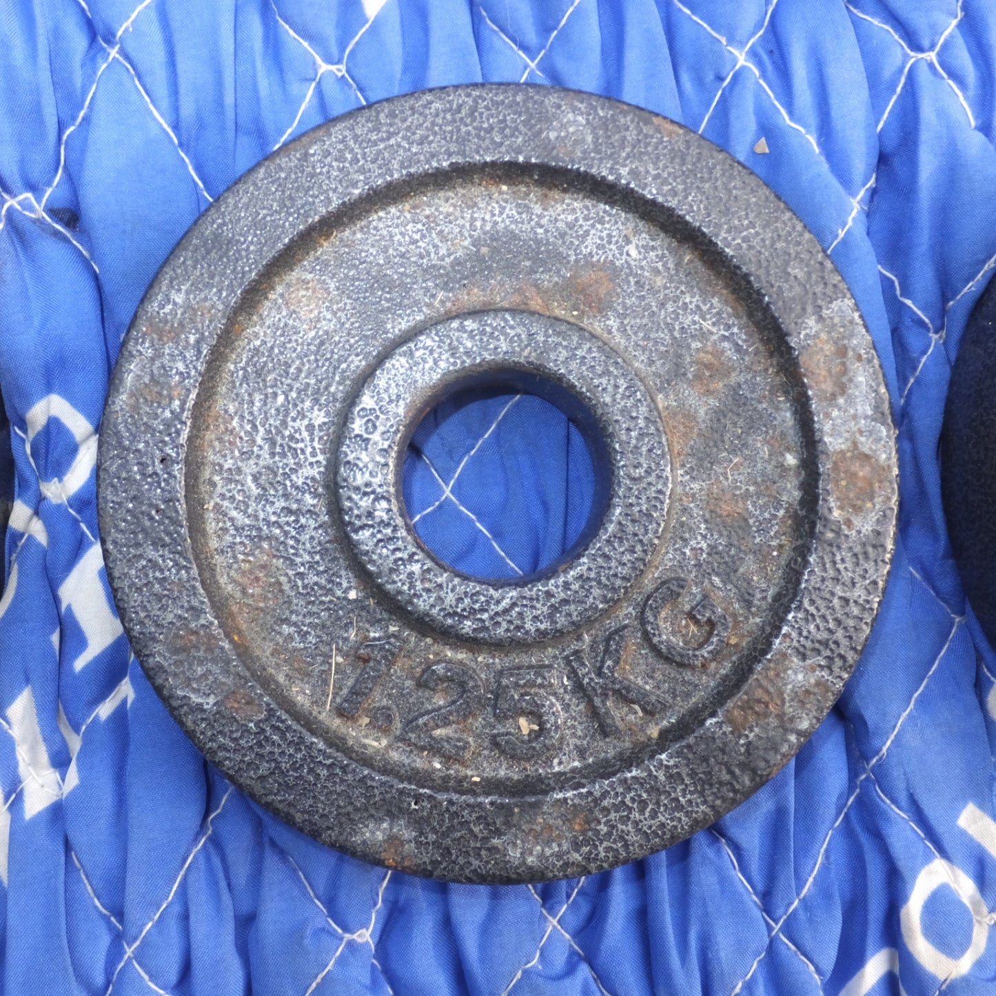 [送料無料] 2個口 岐阜発★ボディメーカー BODYMAKER バーベル シャフト プレート 20kg×2 2.5kg×2 1.25kg×2　計 47.5kg セット★