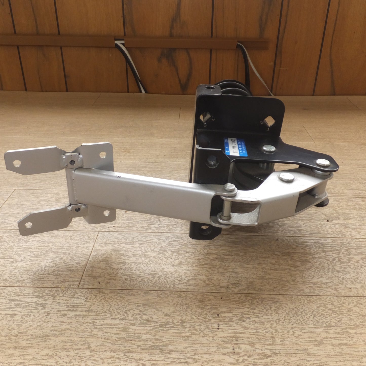 [送料無料] ★タカラ産業 TKR 小型アオリバランサー CT111★