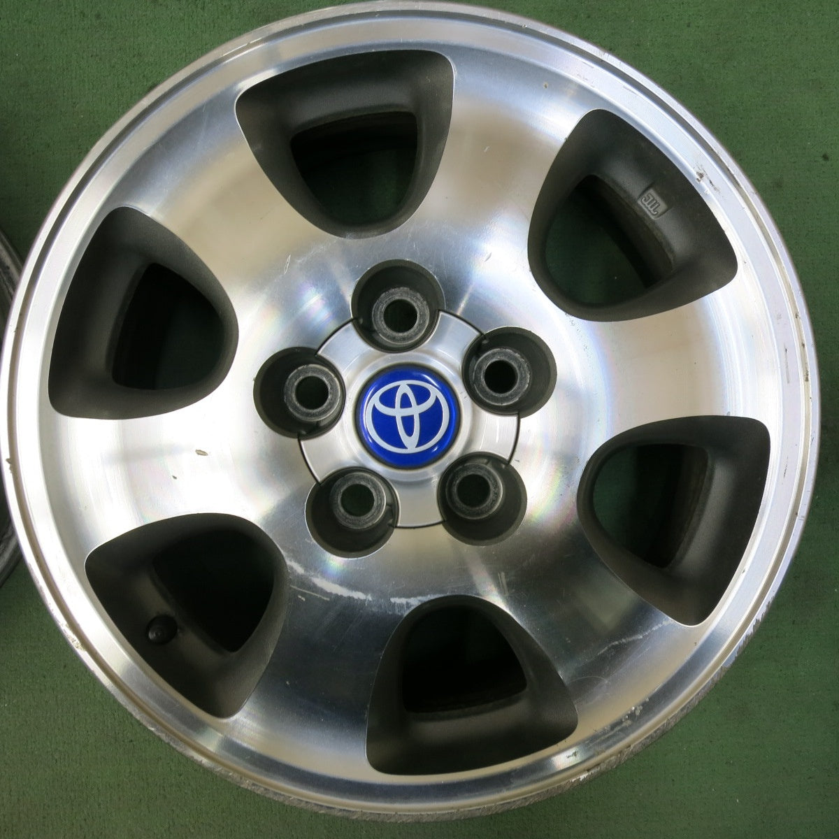 4本価格★トヨタ イプサム 純正 ホイール 16インチ 16×6.5JJ PCD114.3/5H★5051613SYホ