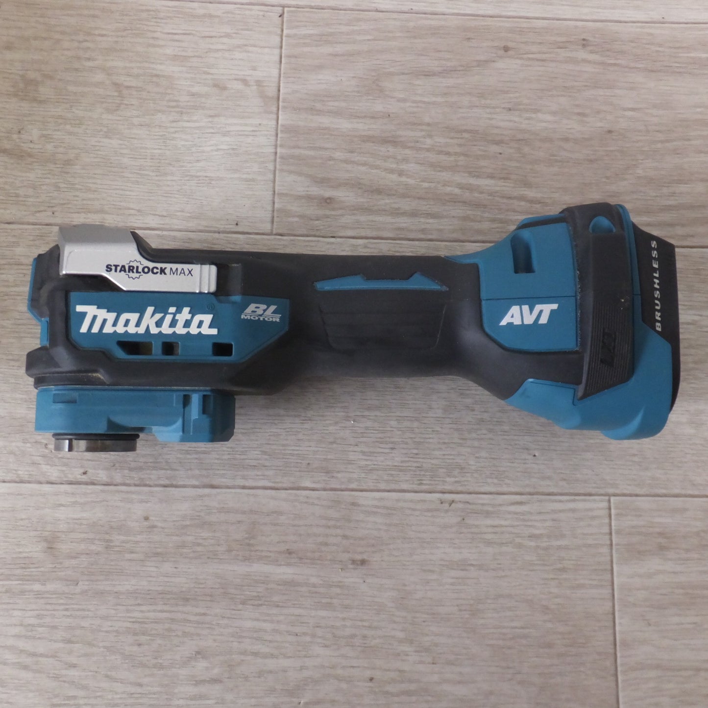 [送料無料] 美品★マキタ makita 充電式マルチツール TM52DRG 18V バッテリ なし★