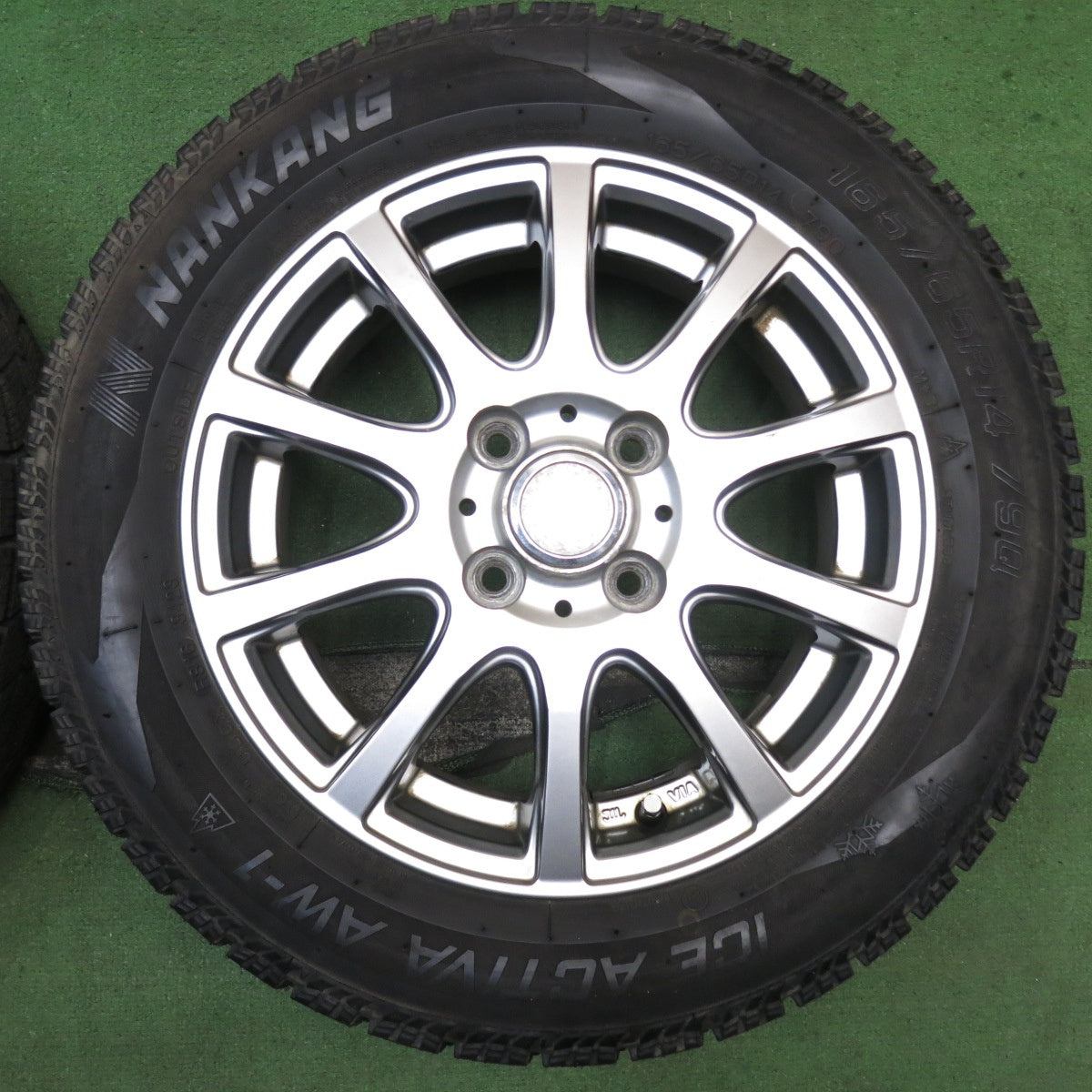 バリ溝！23年！9.5分◎スタッドレス 165/65R14 ナンカン アイスアクティバ AW-1 LAYCEA レイシア 14インチ ハスラー ソリオ 等 PCD100/4H◎6080405AKス