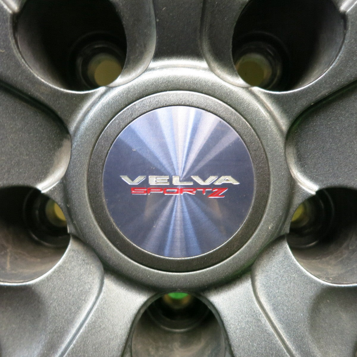 バリ溝！キレイ！9.5分★スタッドレス 225/60R18 ヨコハマ アイスガード G075 VELVA SPORTZ ヴェルヴァ 18インチ PCD114.3/5H★5122508HAス